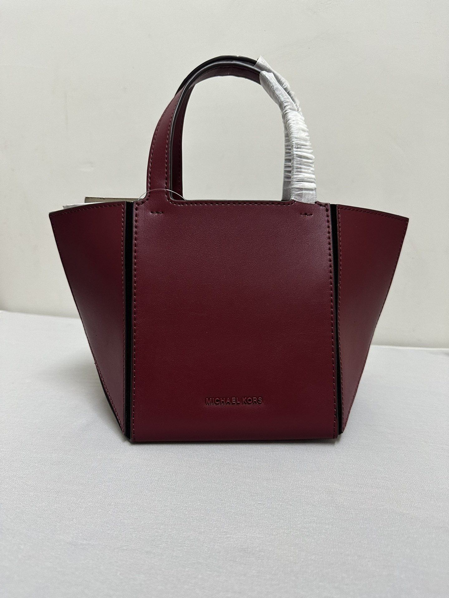 Michael Kors Mk折叠托特包小号，酒红