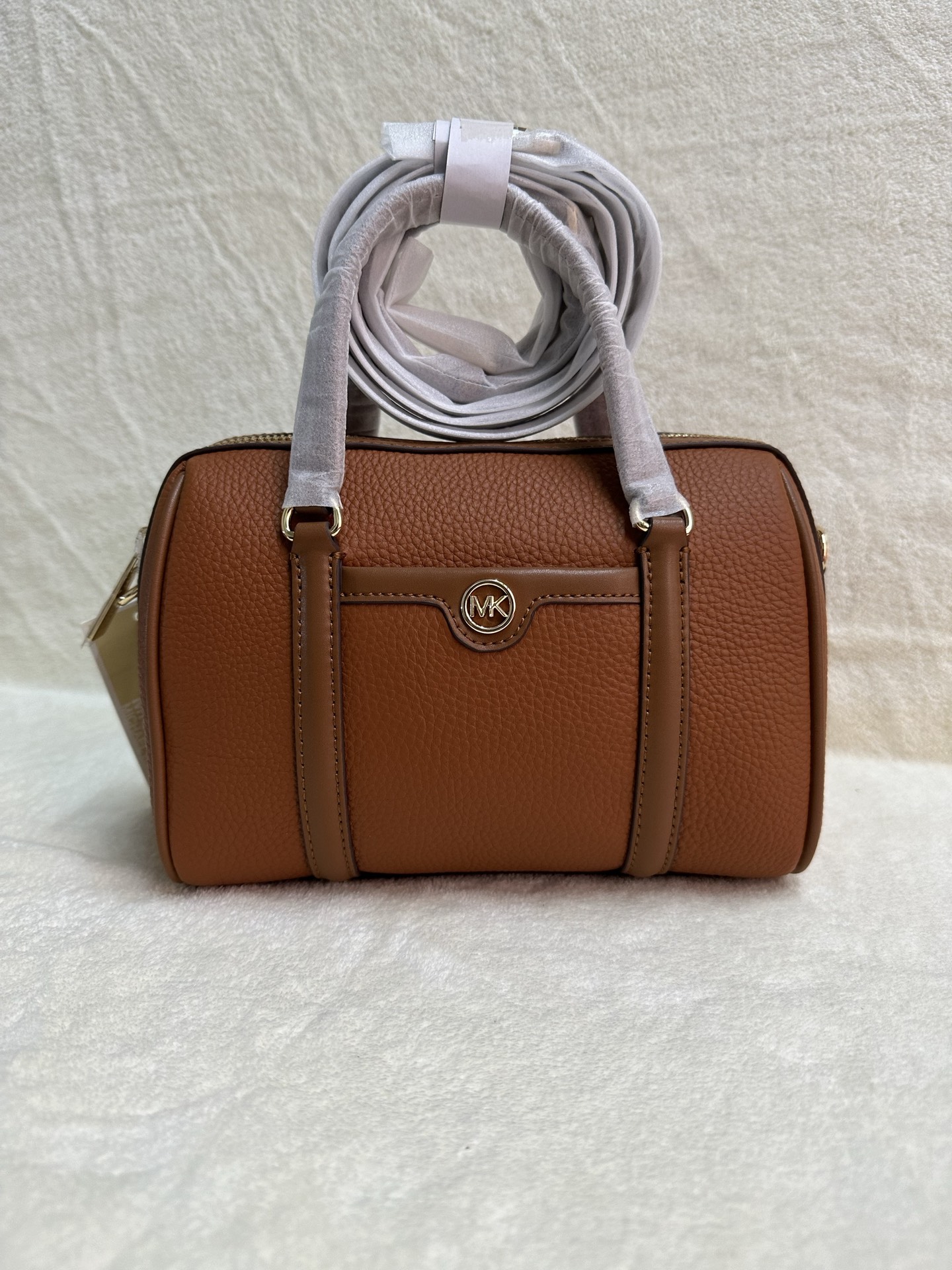 Michael Kors MICHAEL KORS迈克高仕 MK Travel 女士小号老花手提斜挎包 此款 Travel 小号老花手提包