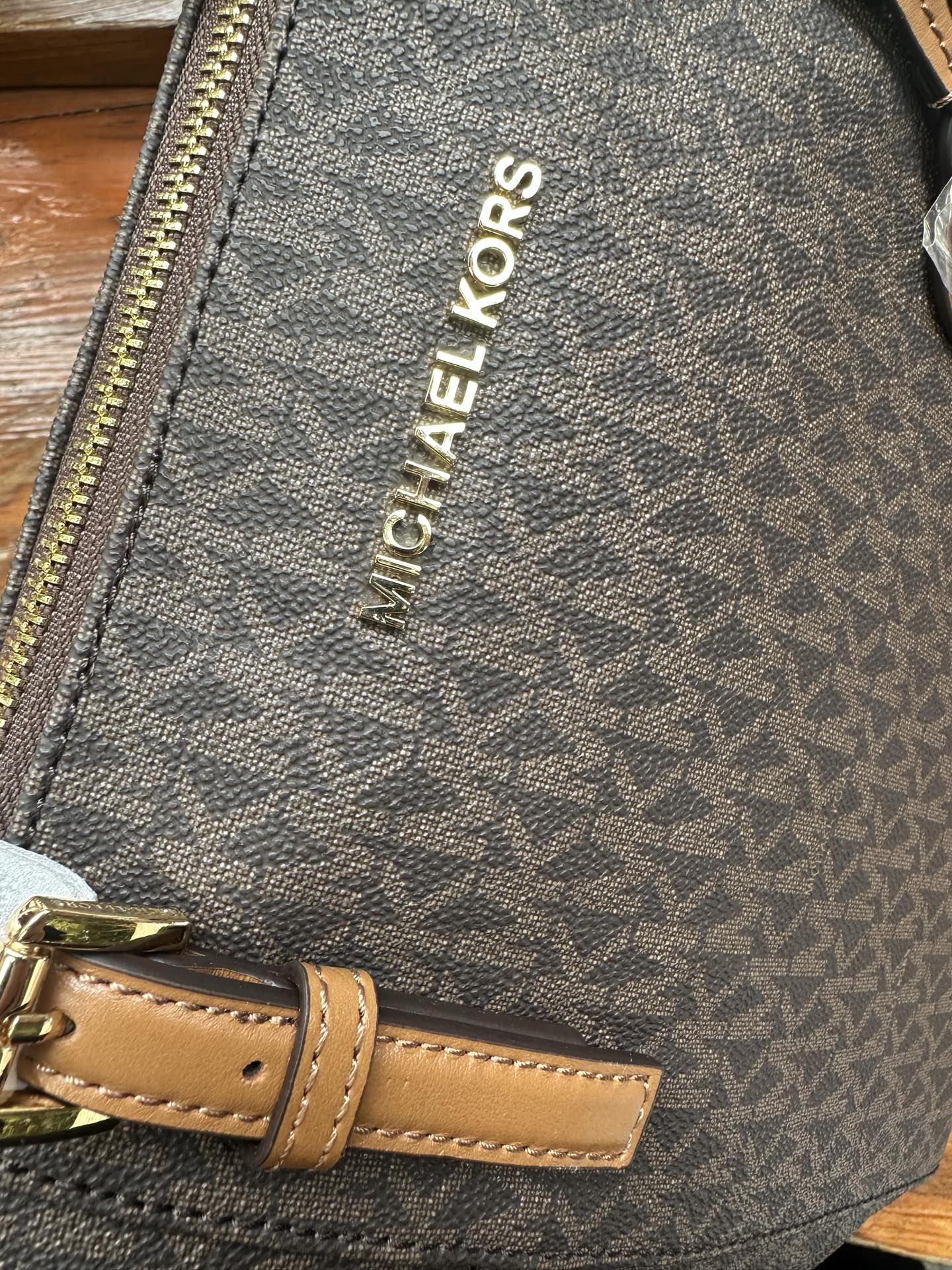 Michael Kors 耳朵购物袋