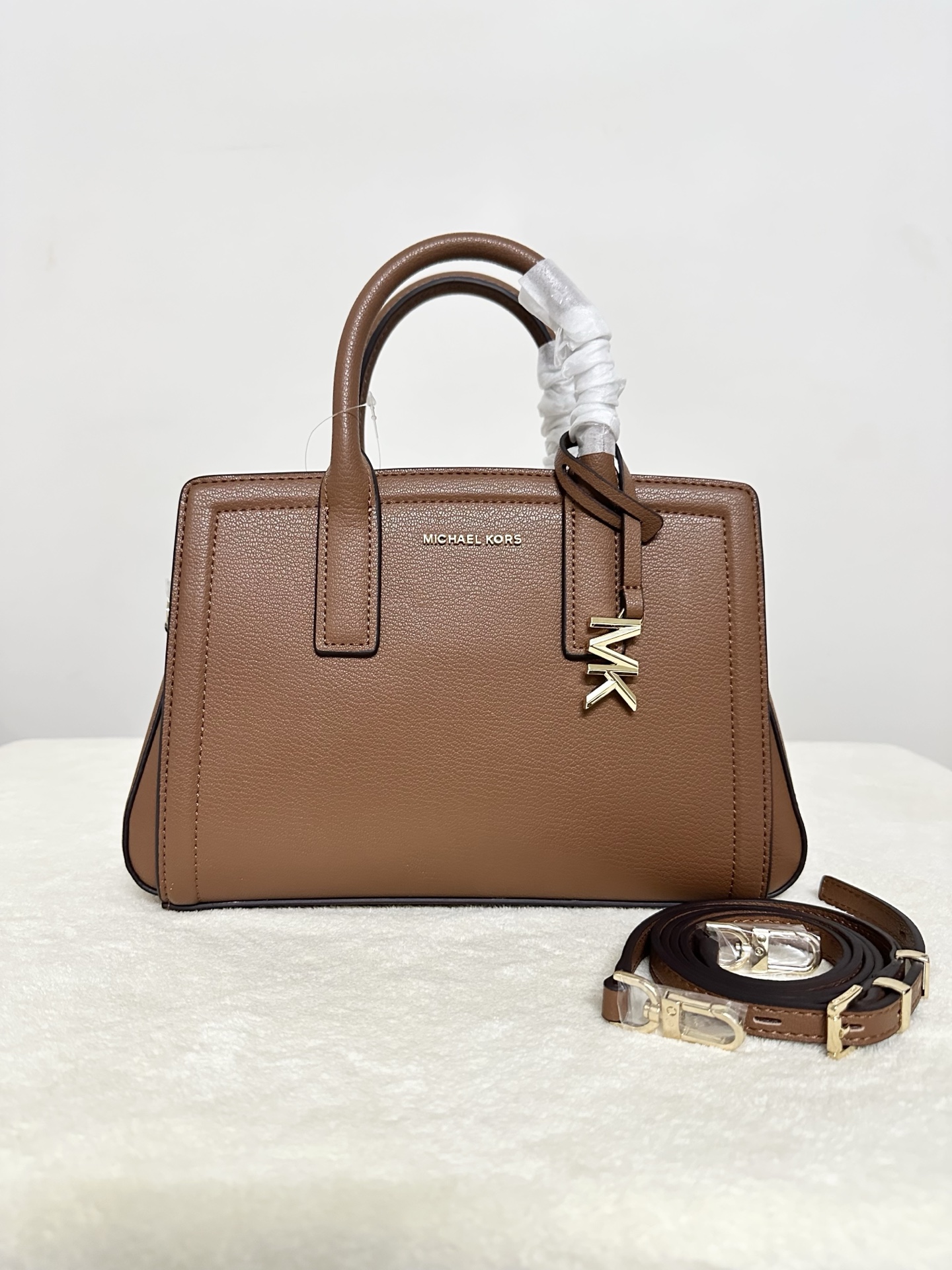 Michael Kors MK Laila 女士小号手提包斜挎包 橡果棕