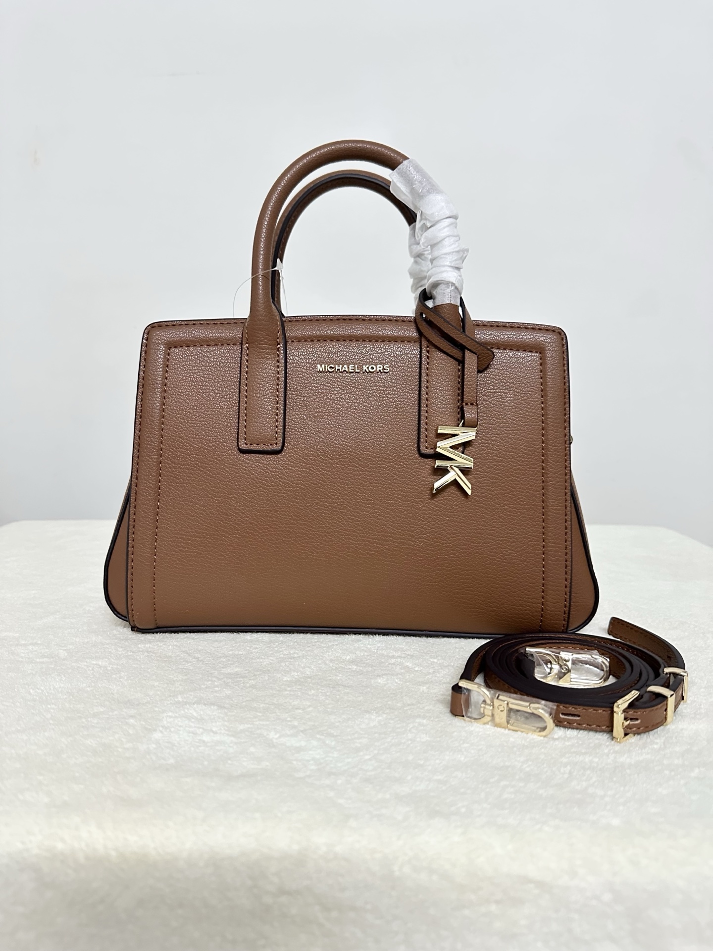 Michael Kors MK Laila 女士小号手提包斜挎包 橡果棕