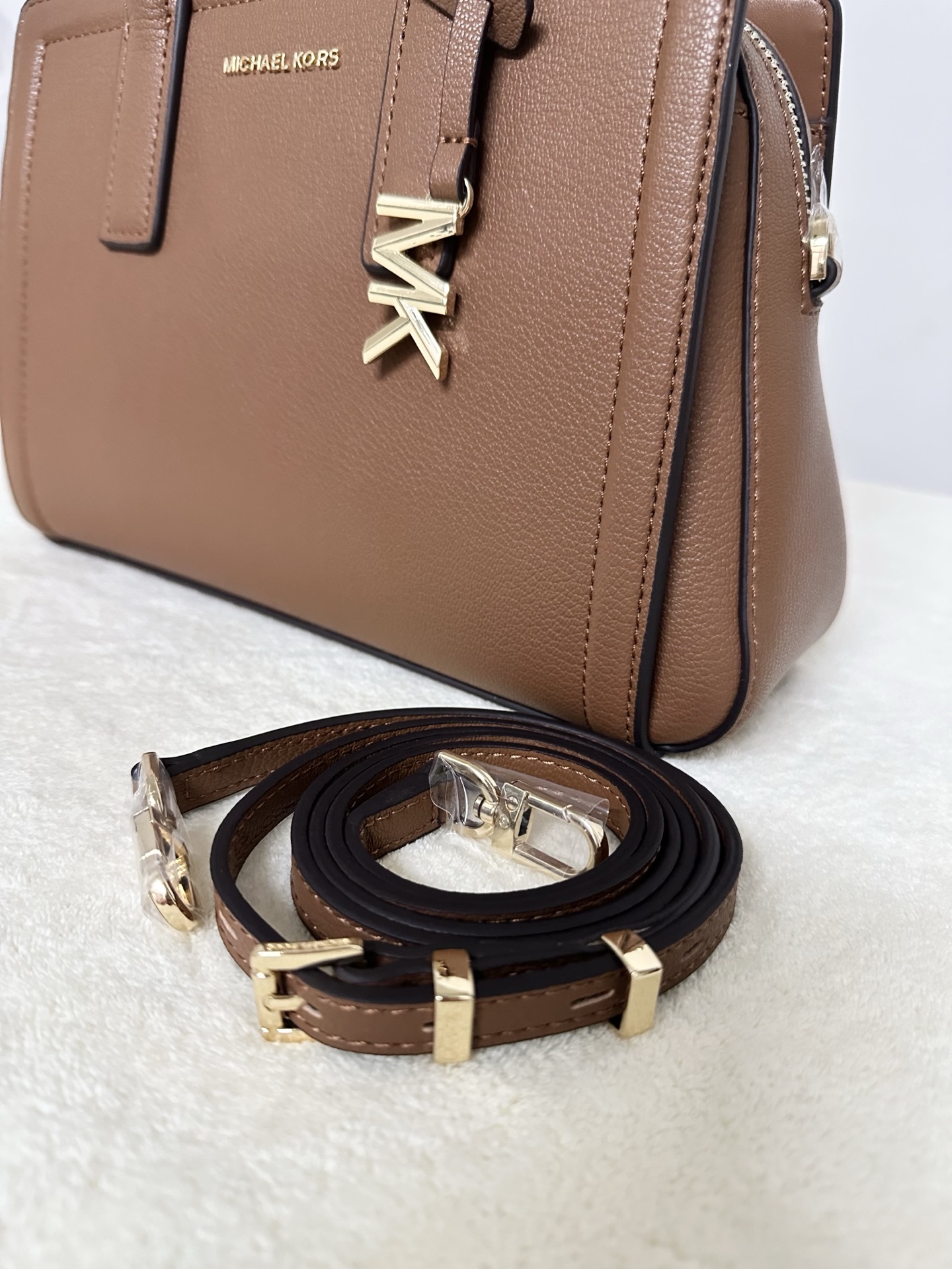 Michael Kors MK Laila 女士小号手提包斜挎包 橡果棕