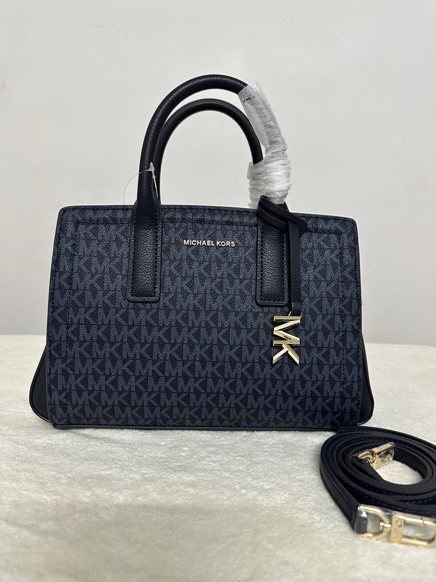 Michael Kors MK Laila 女士小号手提包斜挎包：深兰拼