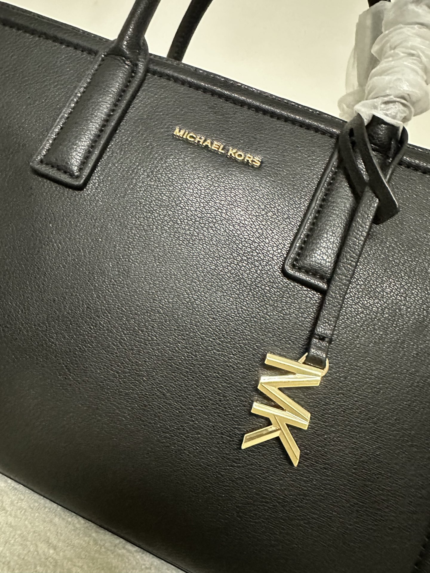 Michael Kors MK Laila 女士手提包斜挎包 黑色