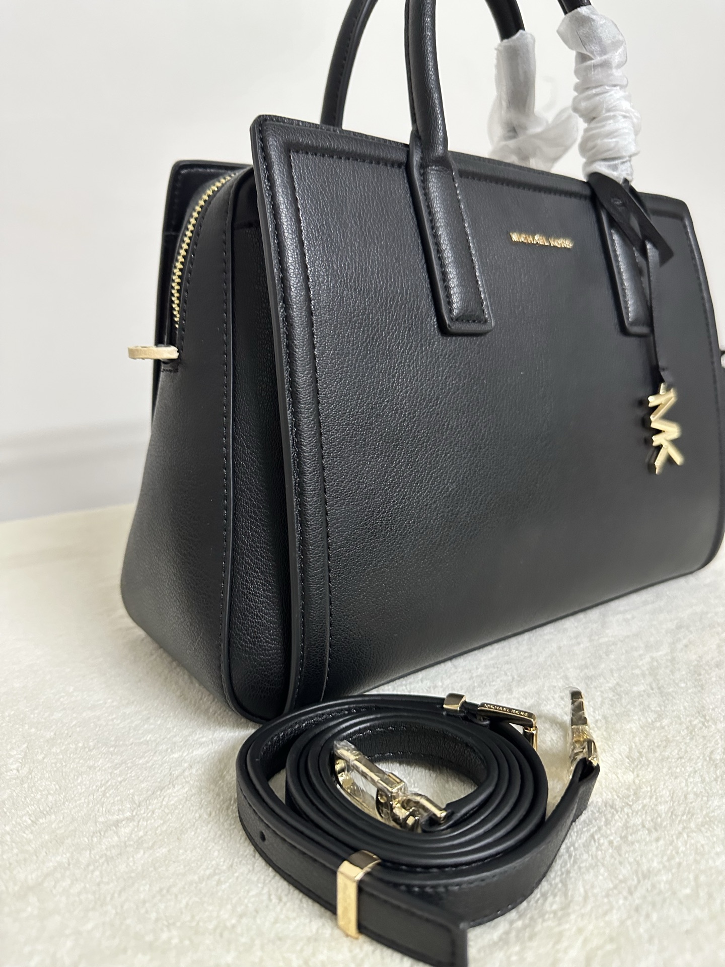 Michael Kors MK Laila 女士手提包斜挎包 黑色