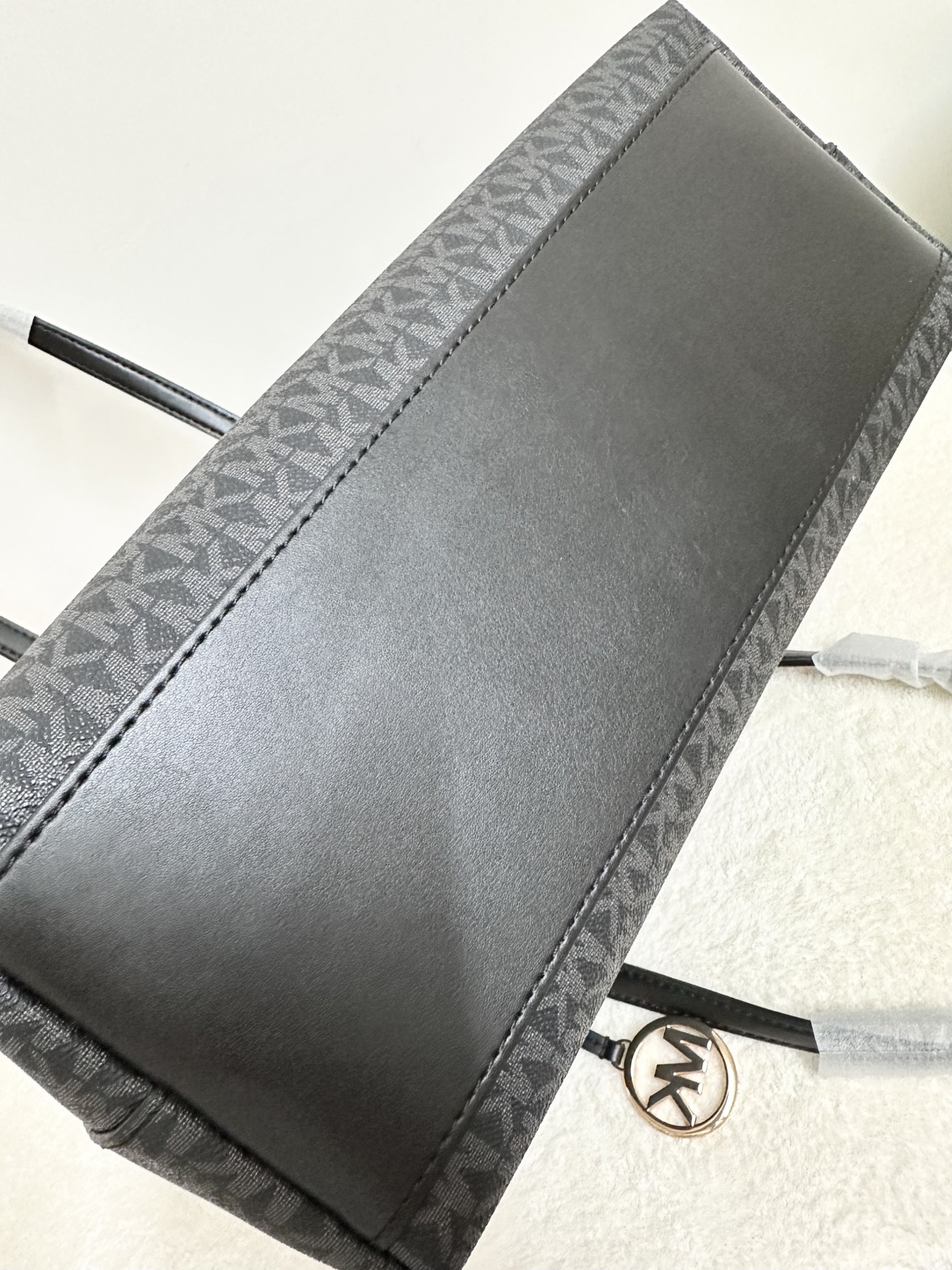 Michael Kors ～2025新款购物袋4色