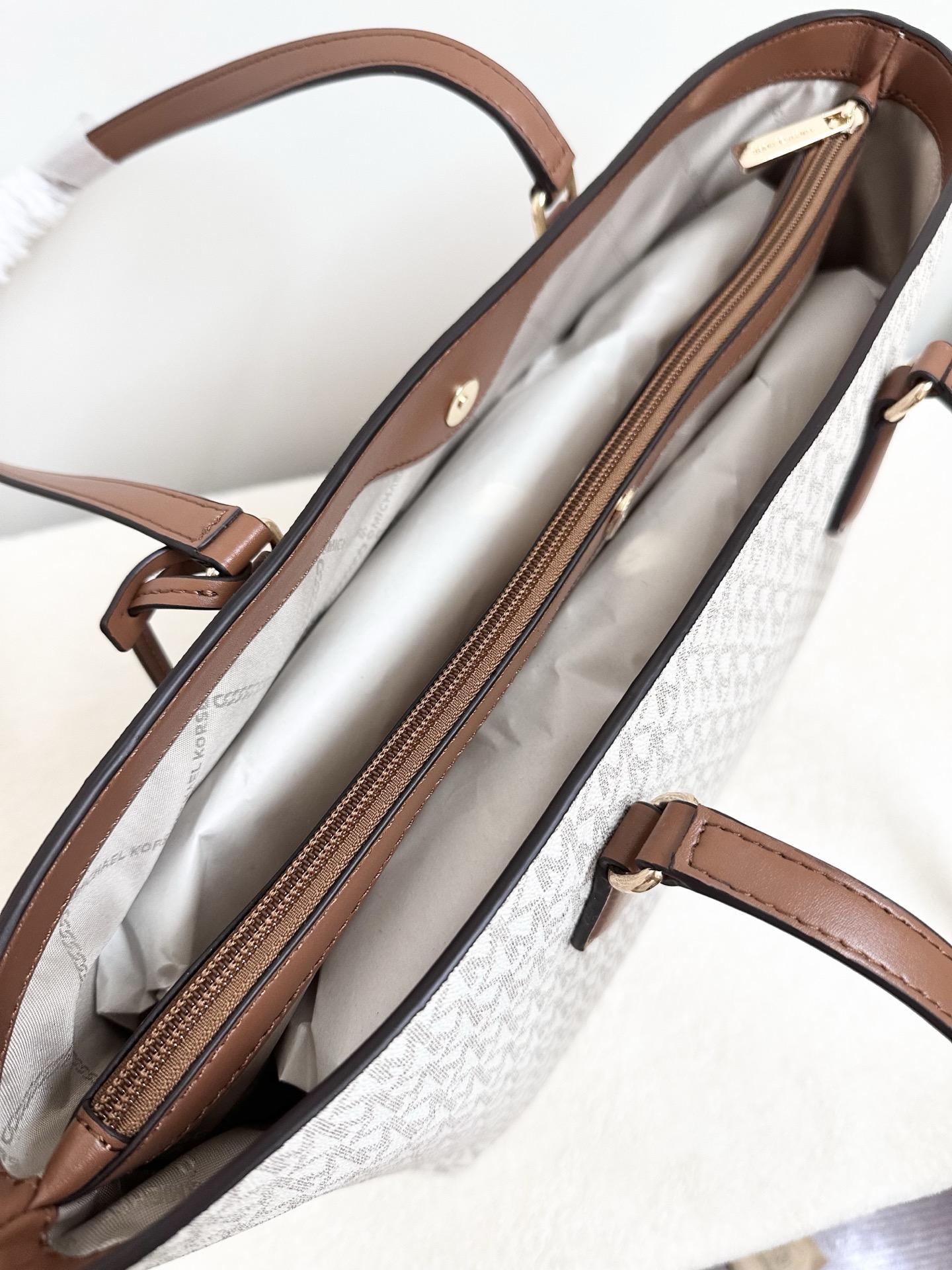 Michael Kors ～2025新款购物袋4色