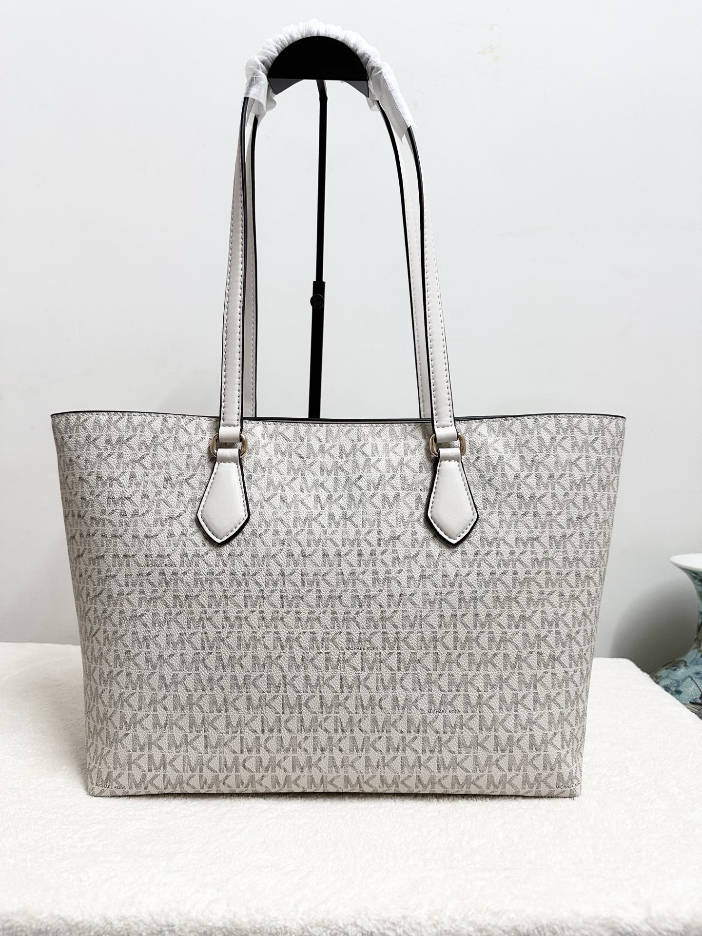 Michael Kors ～2025新款购物袋4色