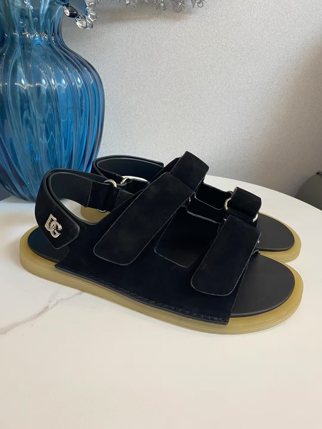 Durable and Comfortable DG Classic Sandals in Sizes 38-46 at Plant Price 552 - 图片 1