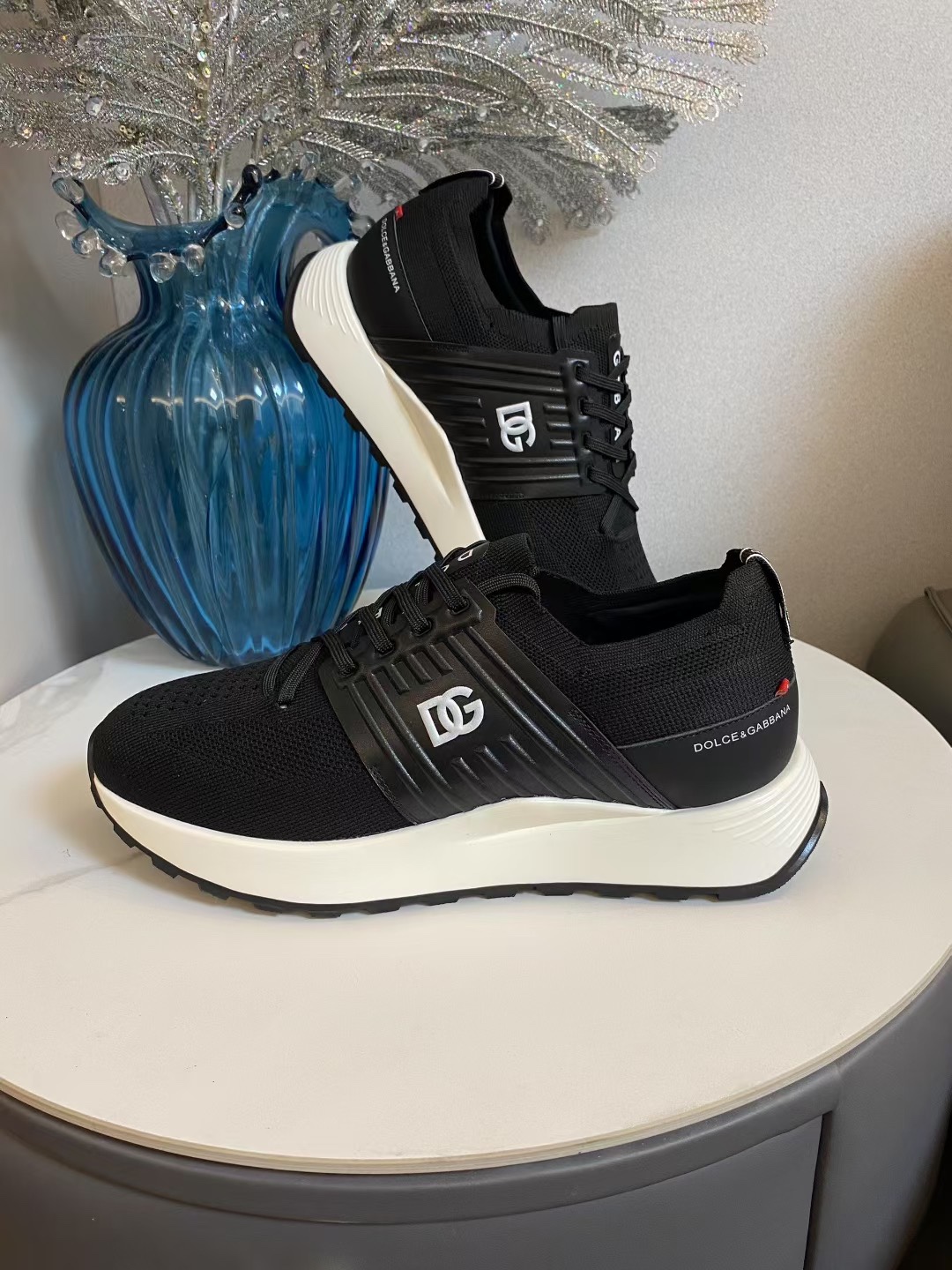 D&G Latest Running Sneakers: Light-Resistant, Comfortable, Classic Design, Size 38-46, $650 - 图片 9