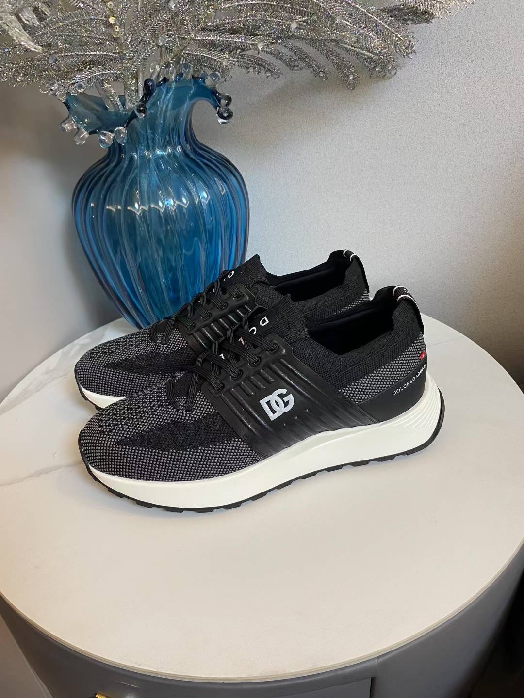 D&G Latest Running Sneakers: Light-Resistant, Classic Design, Comfortable Air-Fruit Fabric. - 图片 7