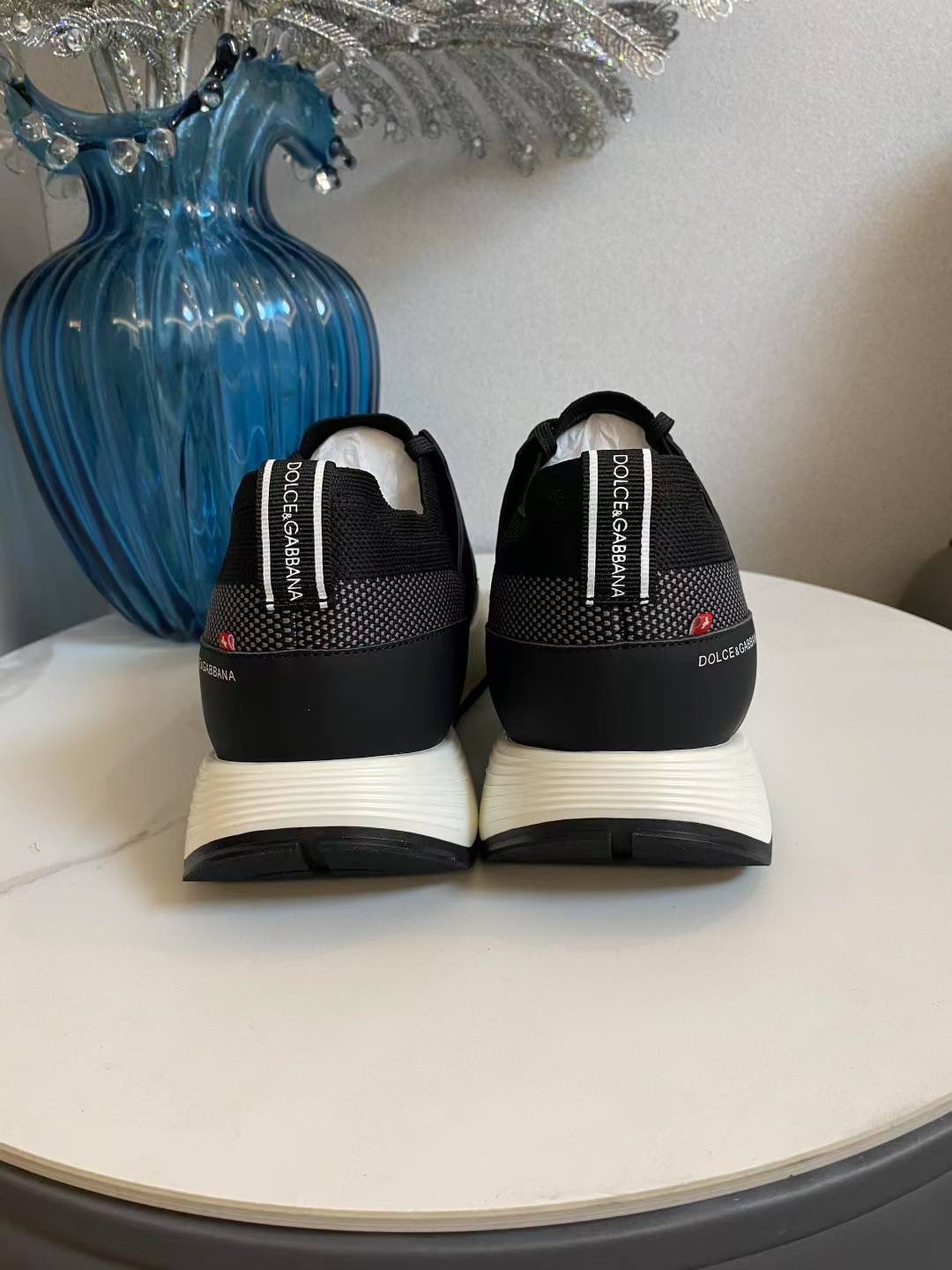D&G Latest Running Sneakers: Light-Resistant, Classic Design, Comfortable Air-Fruit Fabric. - 图片 9