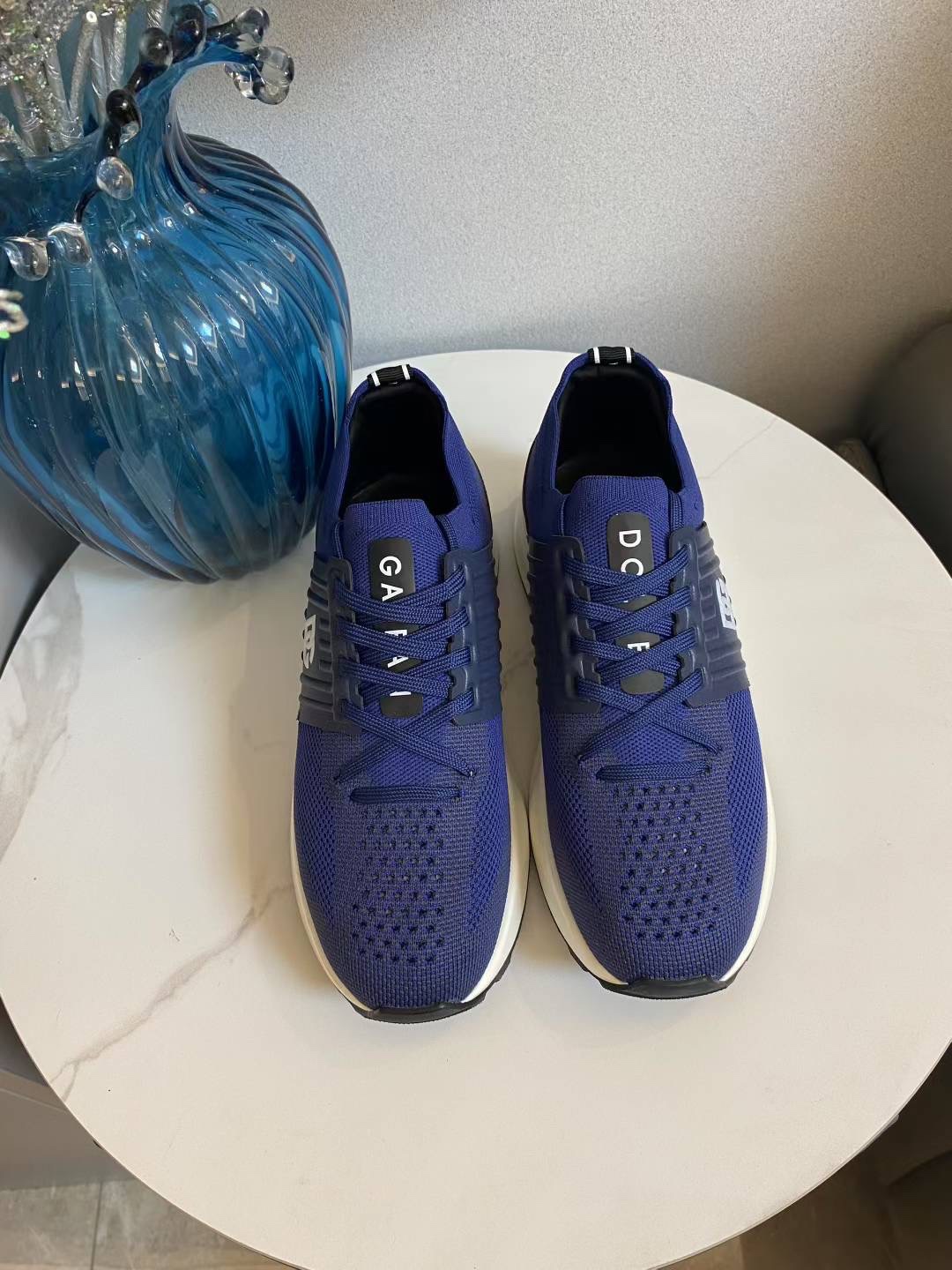 D&G Latest Running Sneakers: Light-Resistant, Air-Fruit Fabric, Size 38-46, $650 - 图片 2