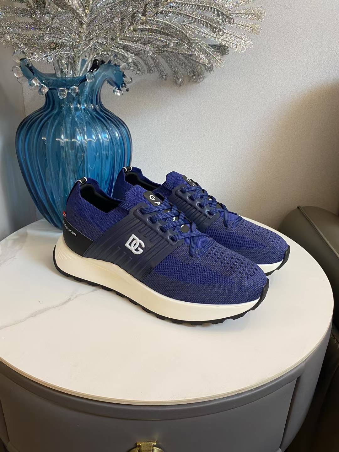 D&G Latest Running Sneakers: Light-Resistant, Air-Fruit Fabric, Size 38-46, $650