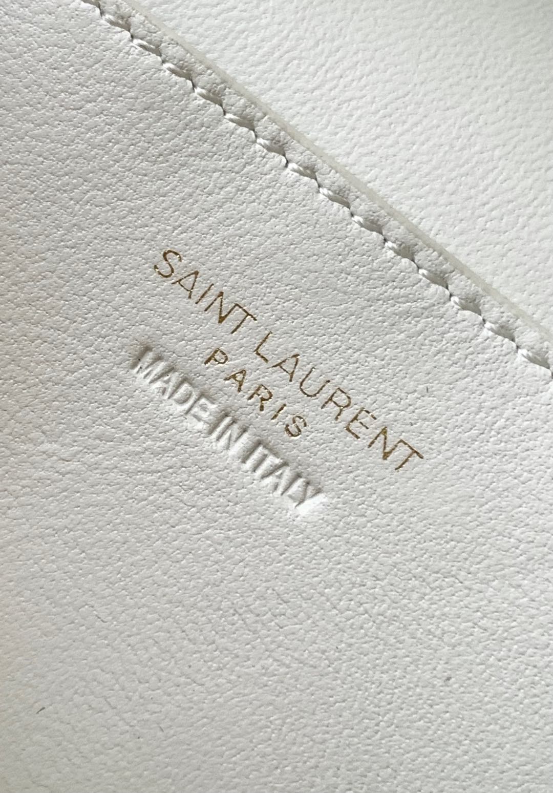 LE CASSANDRE ミニ羊皮革手拿包 - 多機能デザイン