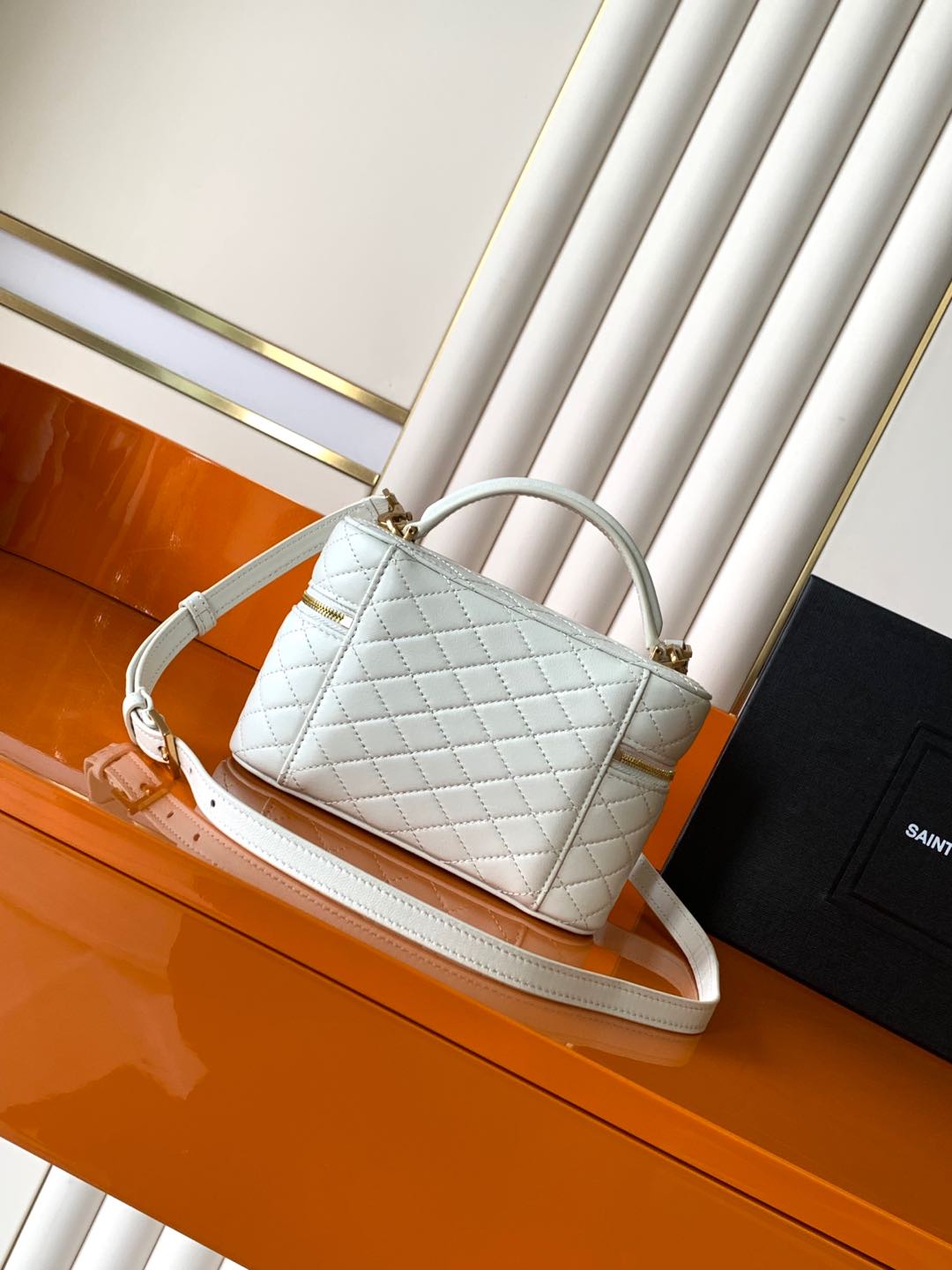 LE CASSANDRE ミニ羊皮革手拿包 - 多機能デザイン