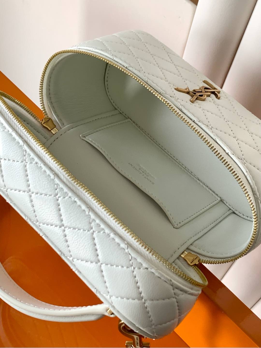 LE CASSANDRE ミニ羊皮革手拿包 - 多機能デザイン