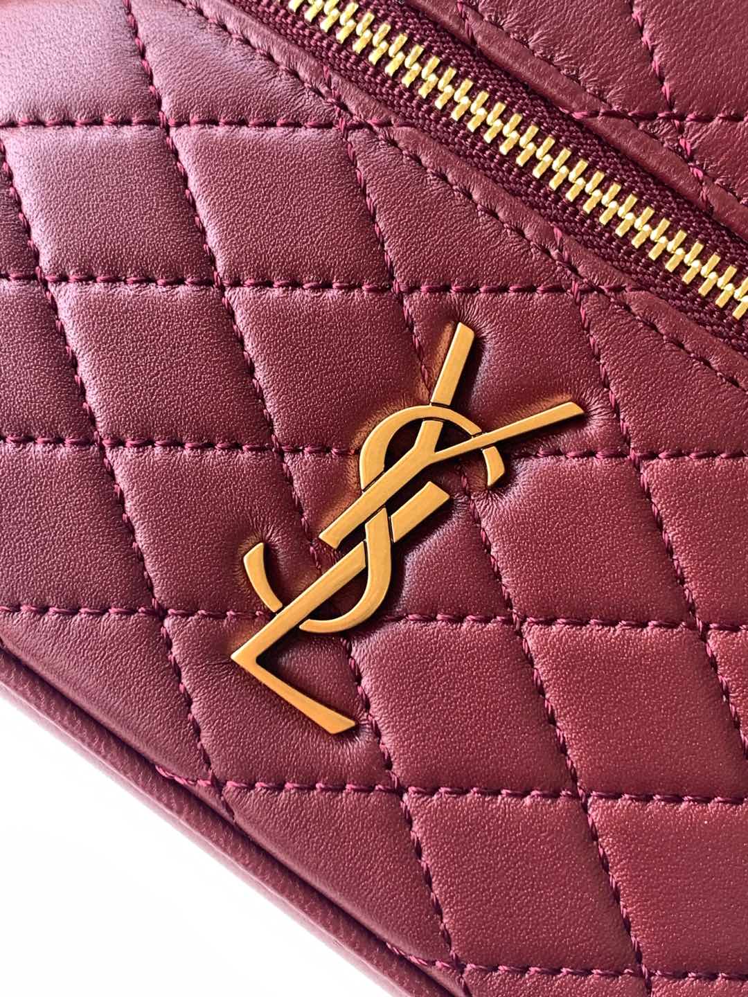 LE CASSANDRE 羊皮革ミニ手拿包 - 多機能デザイン