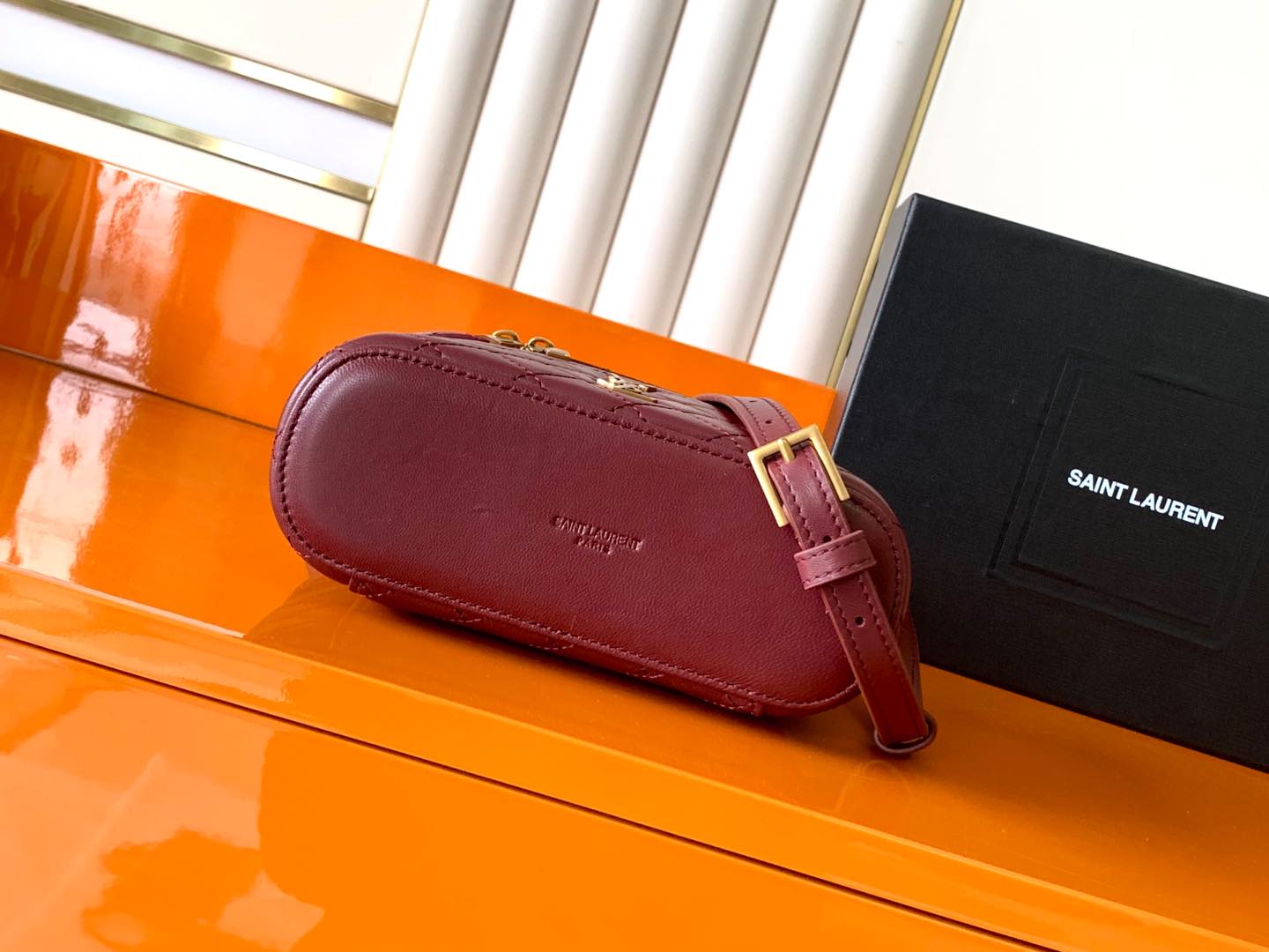 LE CASSANDRE 羊皮革ミニ手拿包 - 多機能デザイン