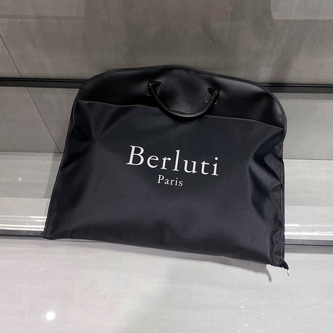 伯鲁*帝男士商务休闲羊毛西服套装（专属收纳袋），香港洋行渠道货，重磅级品鉴奢物，意大利原厂出品，25四季