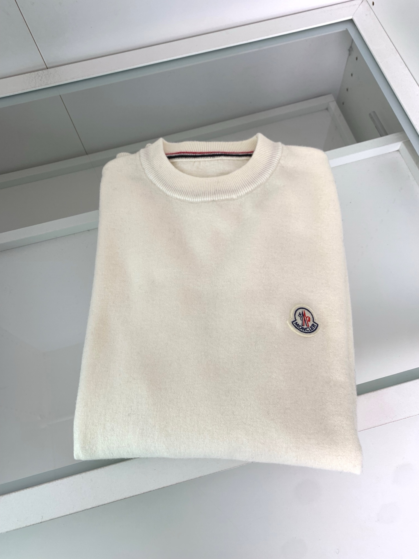 25FW秋冬新款细羊绒羊毛混纺针织圆领毛衣，男士胸口经典LOGO标点缀 时尚休闲套头毛衣针织衫！贸易公司