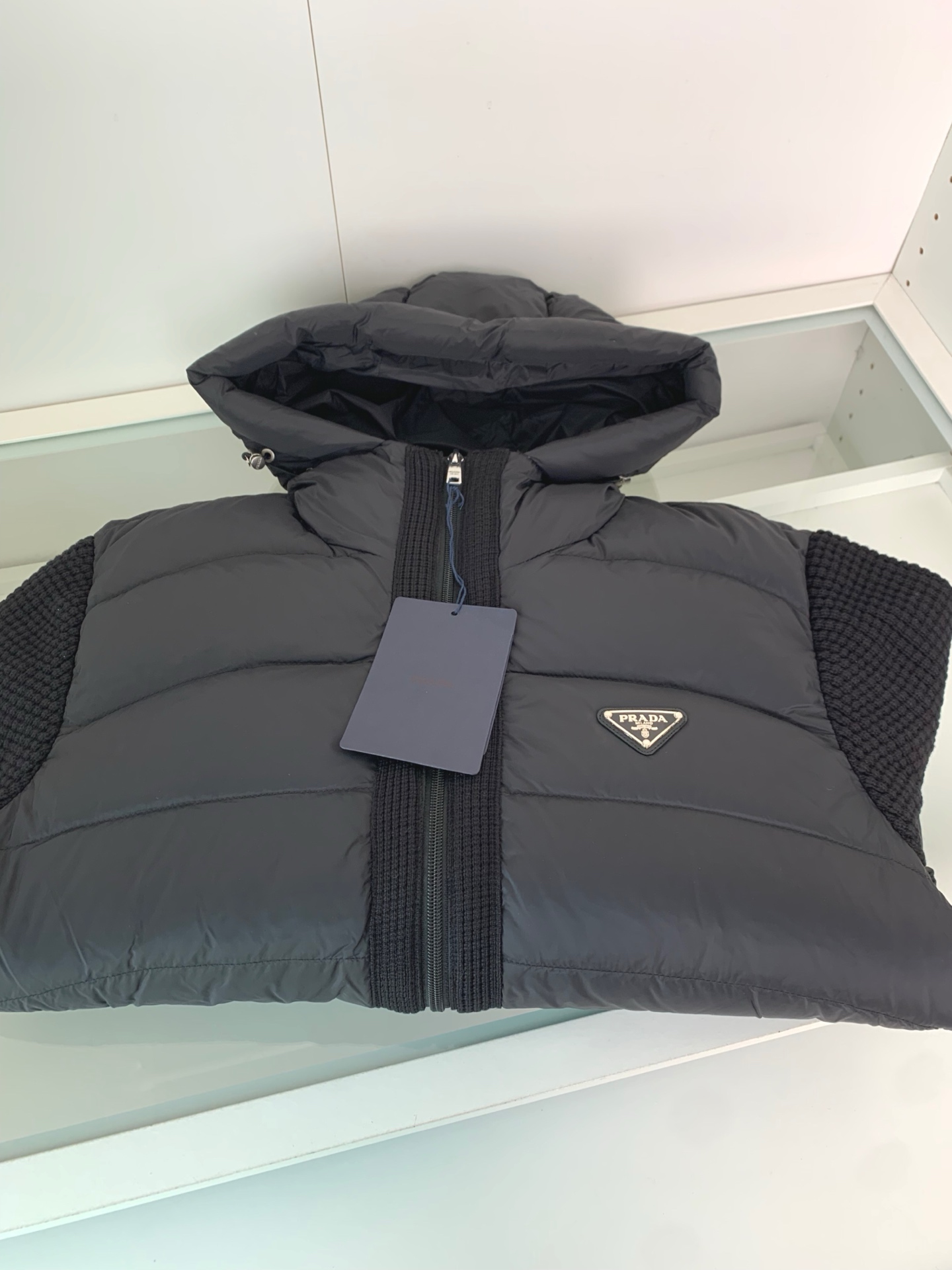 ，2025秋冬新款针织拼接羽绒连帽休闲外套！秋冬非常实穿的一款！羽绒与羊毛的碰撞！有着细节质感 不管单穿