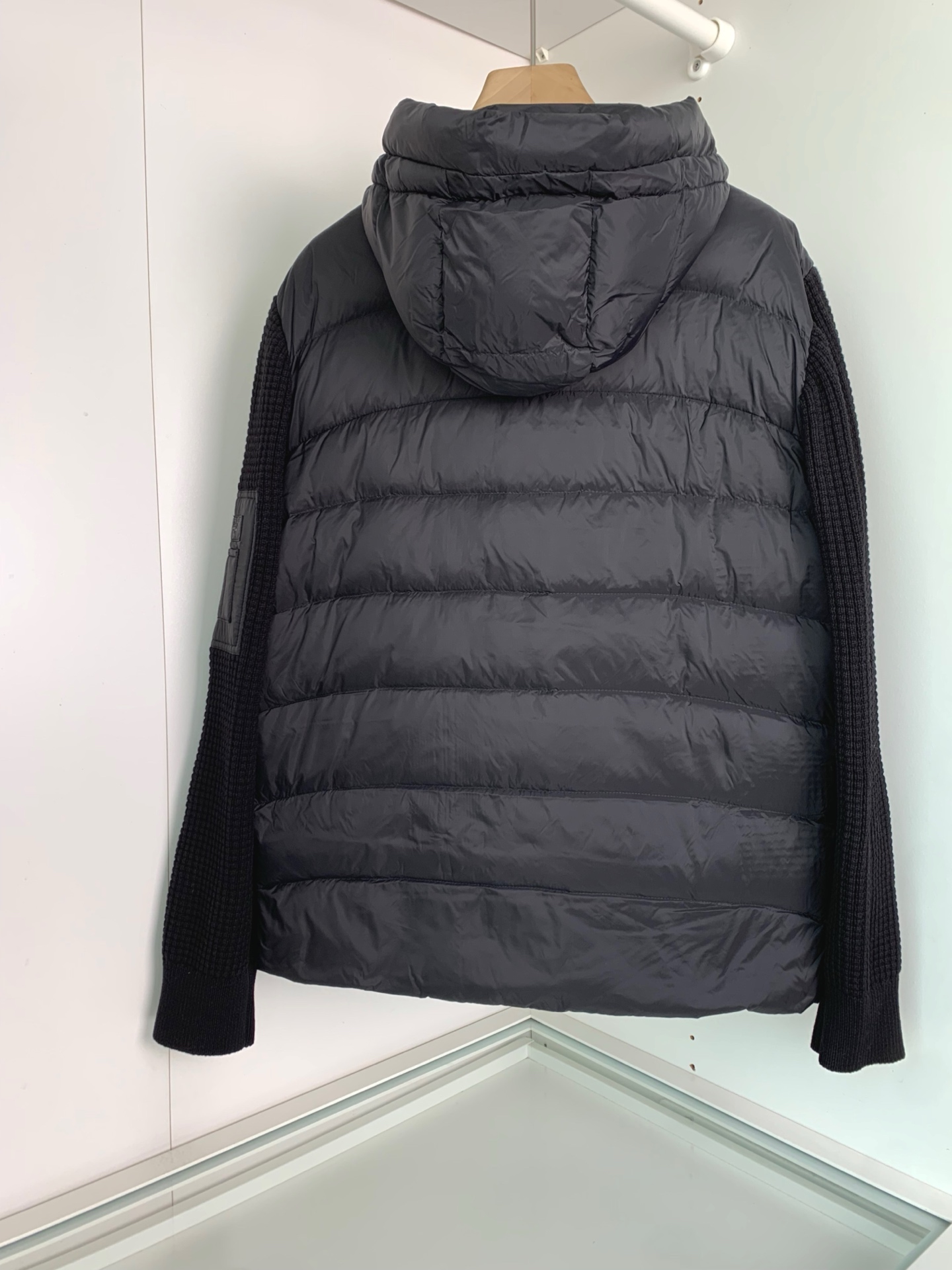 ，2025秋冬新款针织拼接羽绒连帽休闲外套！秋冬非常实穿的一款！羽绒与羊毛的碰撞！有着细节质感 不管单穿