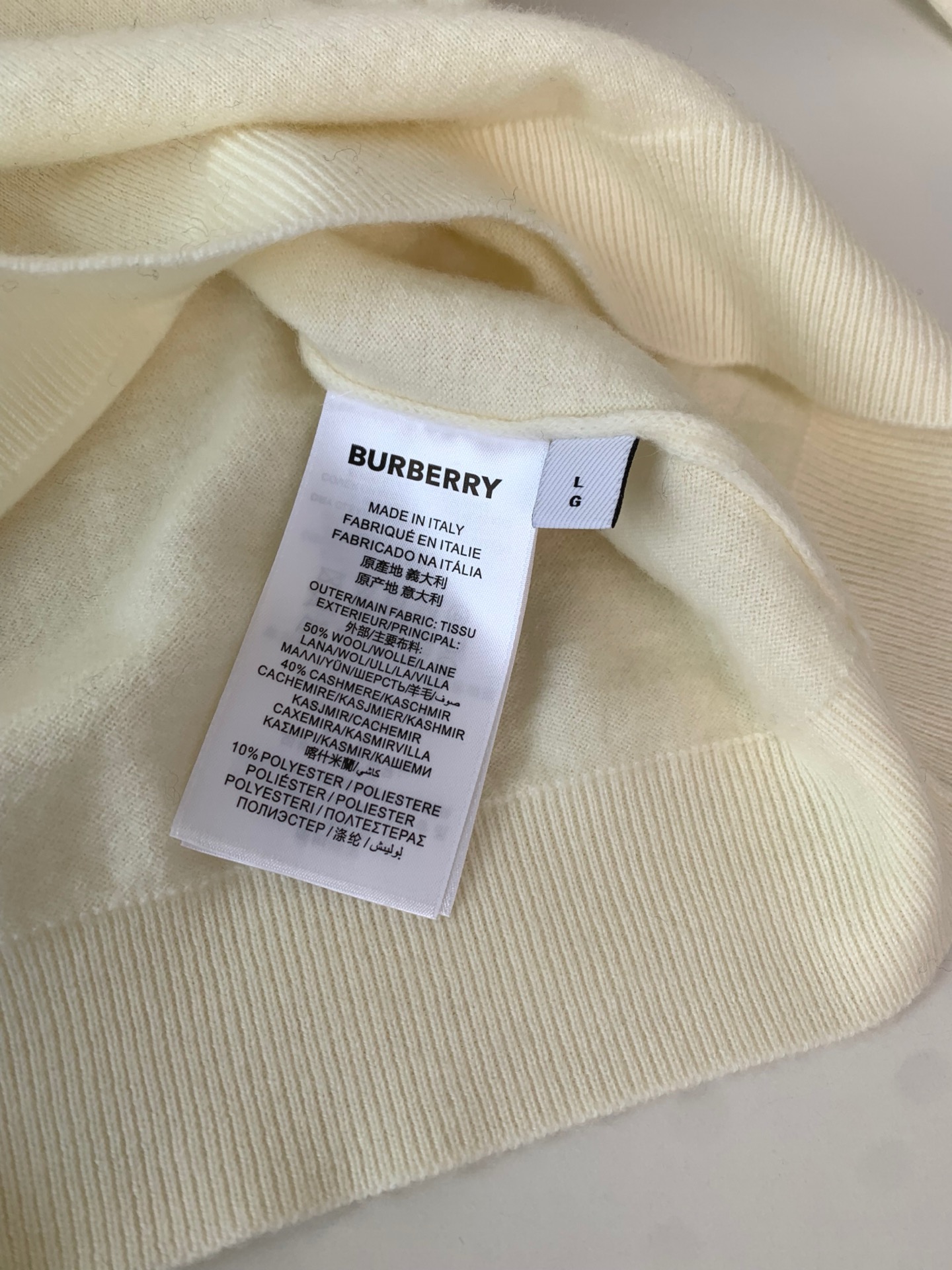 意大利代工厂出品！B家官网秋冬男士轻奢战马刺绣徽标羊绒针织衫/羊毛圆领针织毛衣。意大利客供 聚酯纤维混纺