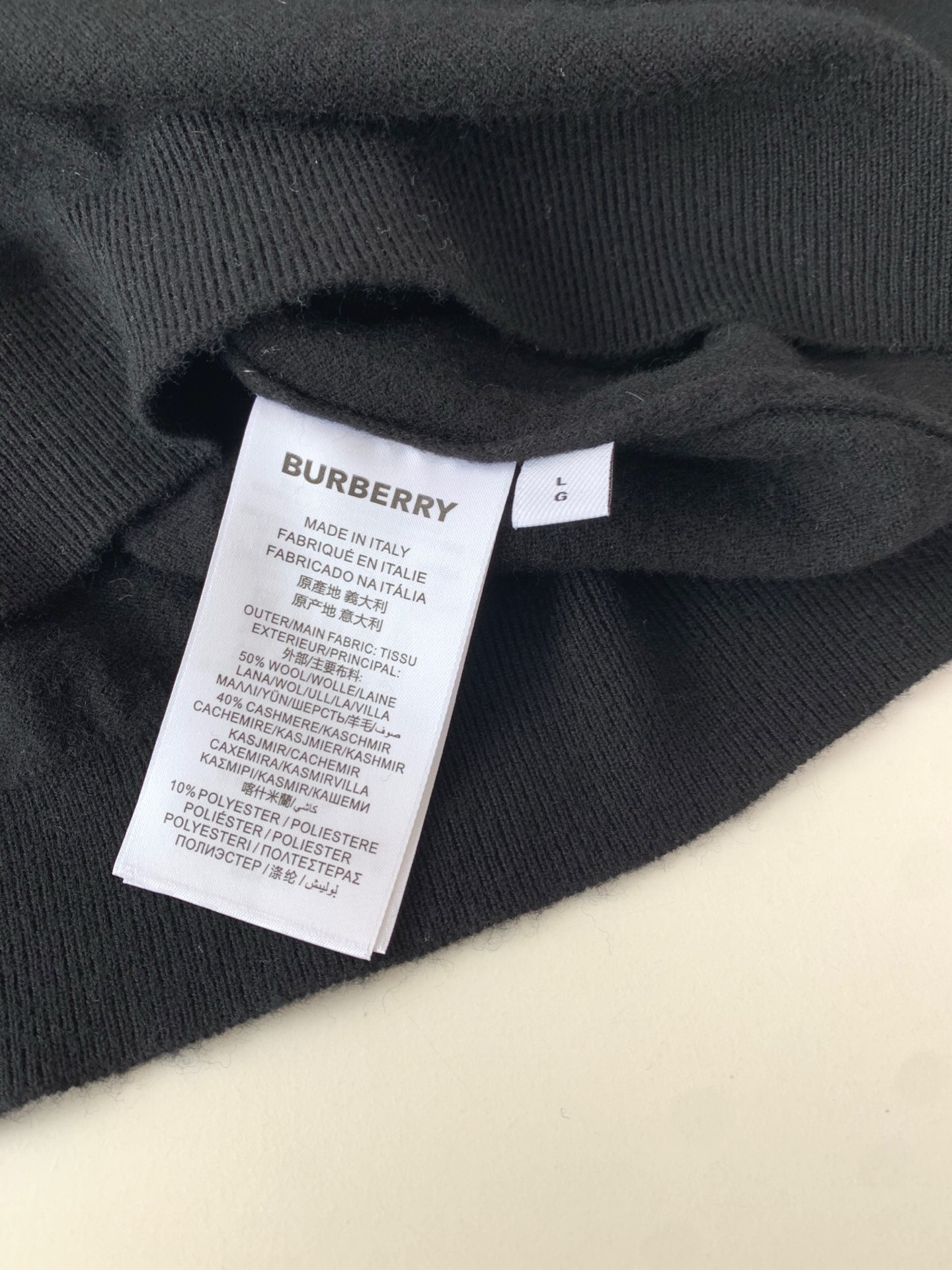 意大利代工厂出品！B家官网秋冬男士轻奢战马刺绣徽标羊绒针织衫/羊毛圆领针织毛衣。意大利客供 聚酯纤维混纺