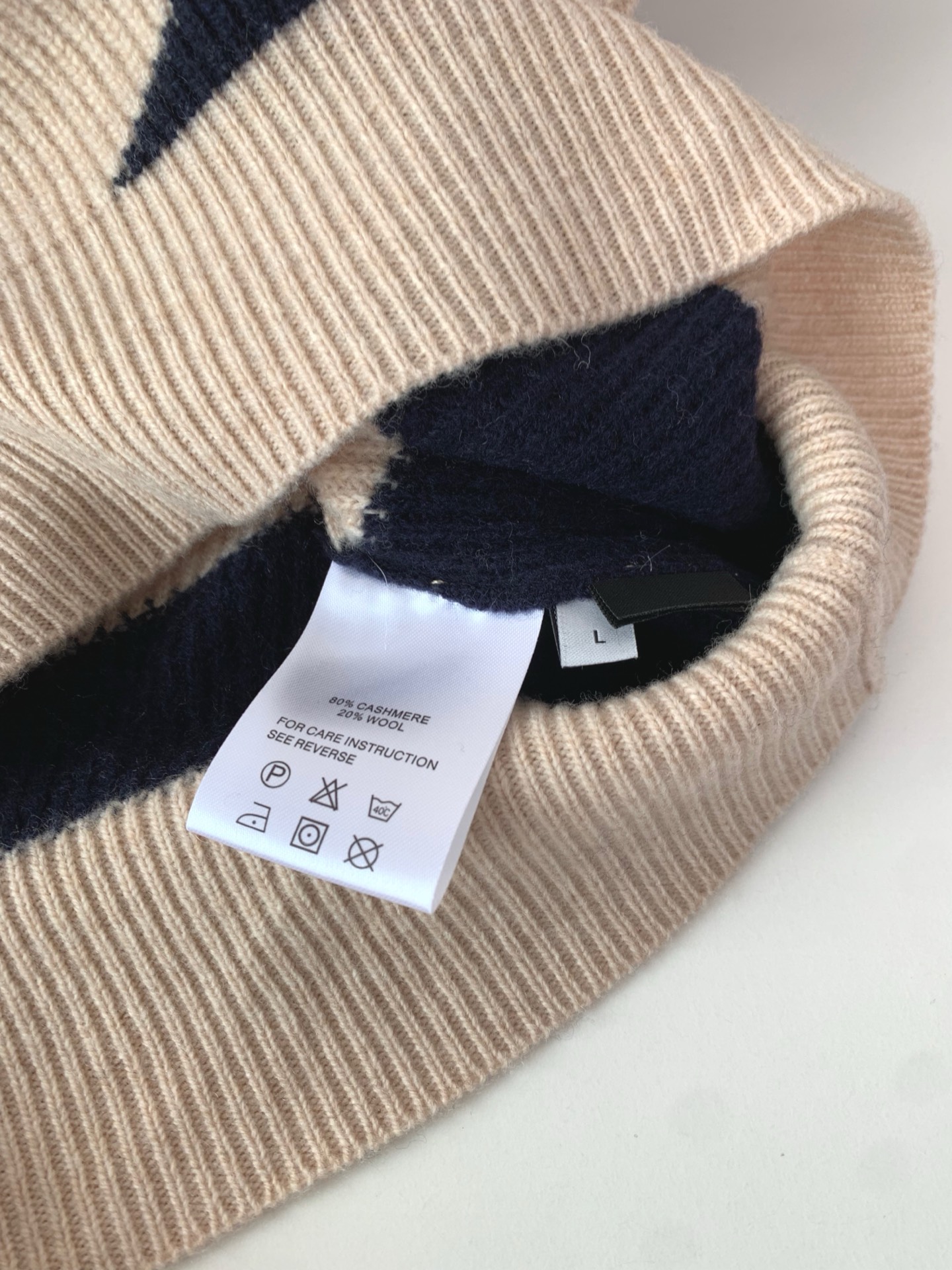 ZZ男士高端简约羊绒羊毛混纺针织毛衫元宝针设计官网最新，香港洋行渠道货，纯正血统品质，25秋冬新款，经典