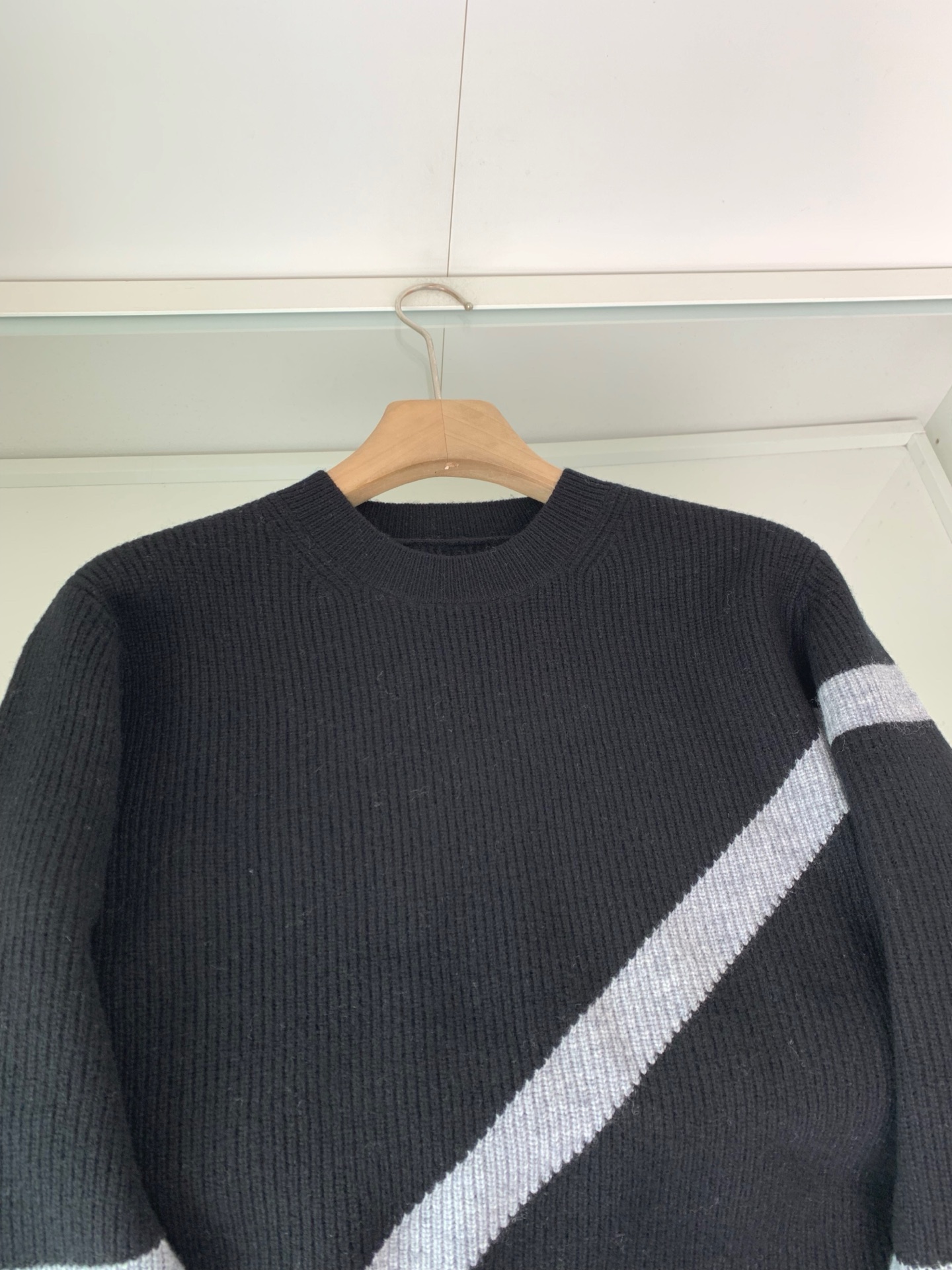 。ZZ男士高端简约羊绒羊毛混纺针织毛衫元宝针设计官网最新，香港洋行渠道货，纯正血统品质，25秋冬新款，经