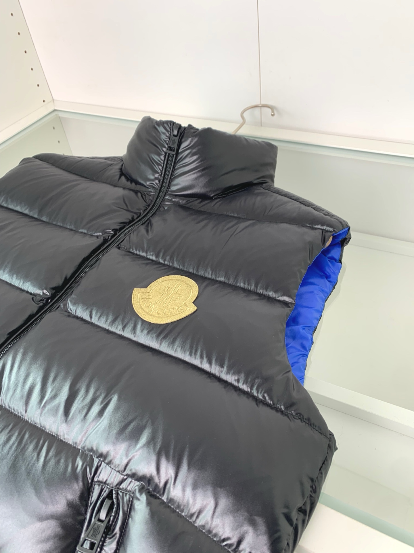 LookBook释出纽约街头时尚潮流气质.限量发售款2025秋冬🆕Mon*✖️Awake NY系列立领羽