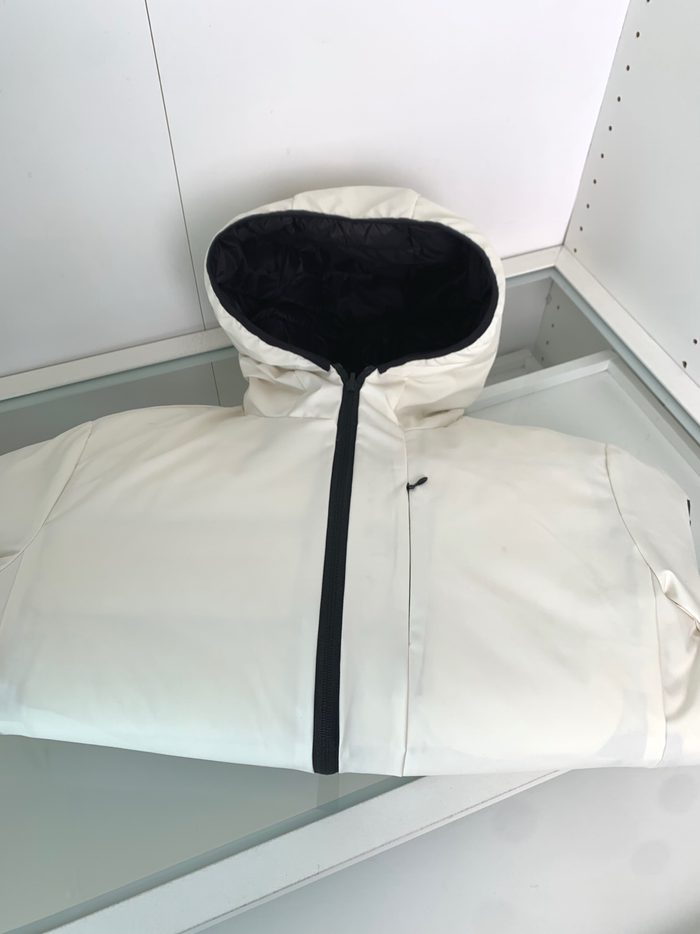 （A面三防面料）MON秋冬新款简约纯色休闲双面羽绒服！男士经典双面穿简约大气，采用三防面料，防水，防油污