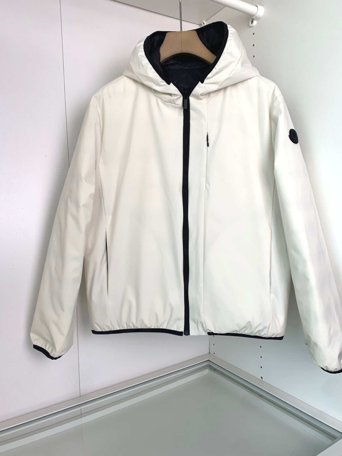 （A面三防面料）MON秋冬新款简约纯色休闲双面羽绒服！男士经典双面穿简约大气，采用三防面料，防水，防油污