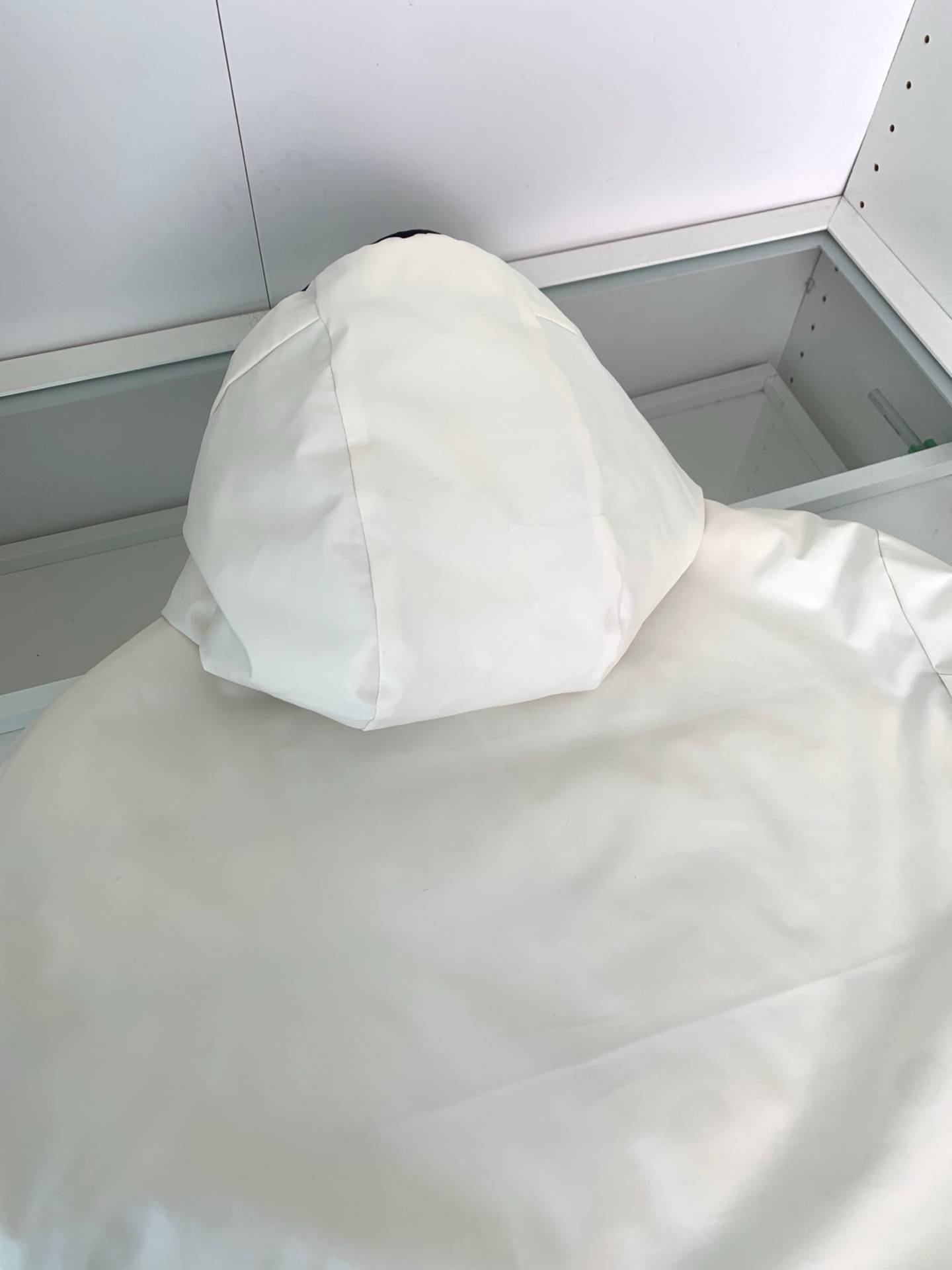 （A面三防面料）MON秋冬新款简约纯色休闲双面羽绒服！男士经典双面穿简约大气，采用三防面料，防水，防油污