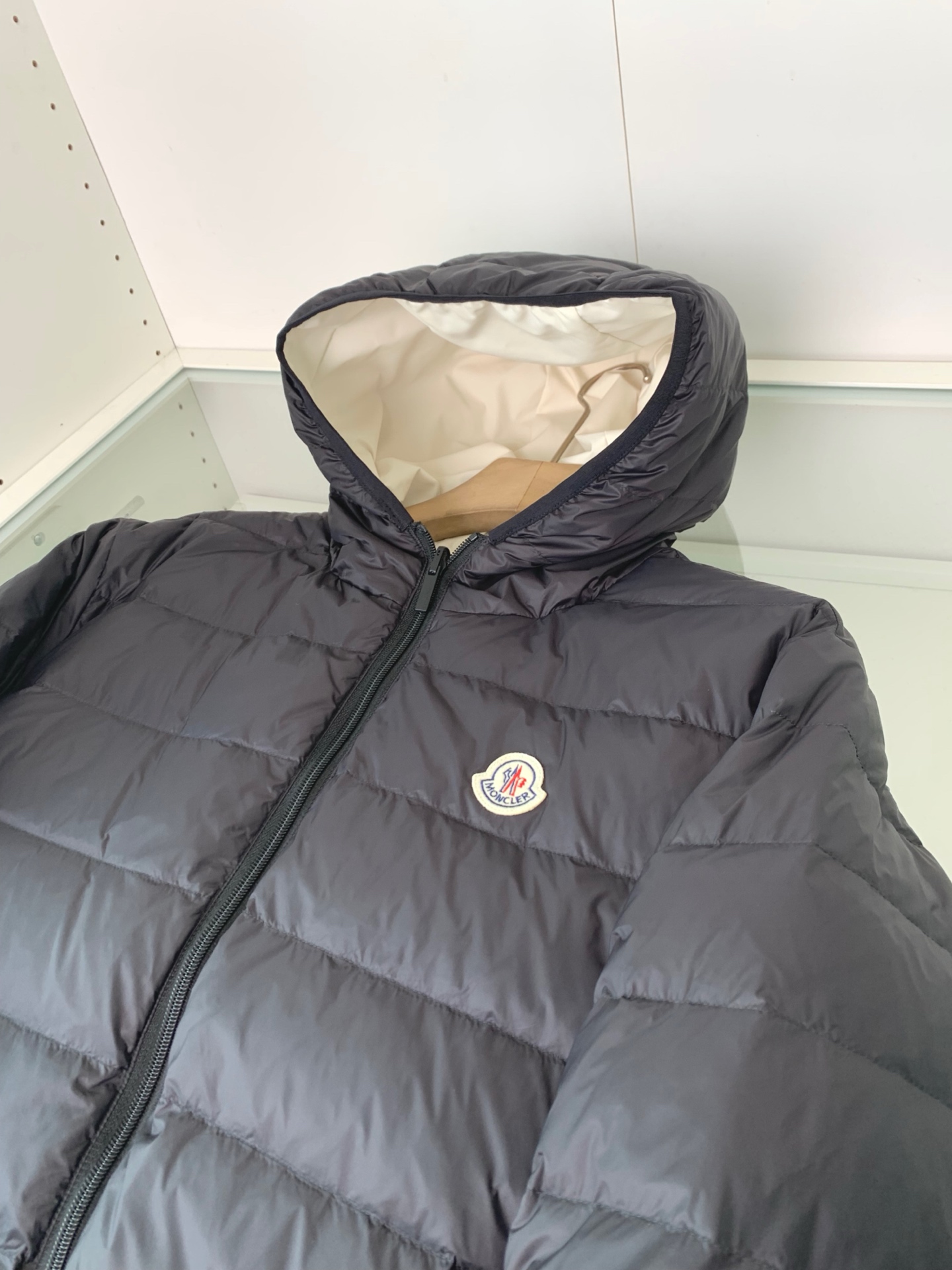 （B面羽绒服）MON秋冬新款简约纯色休闲双面羽绒服！男士经典双面穿简约大气，采用三防面料，防水，防油污，