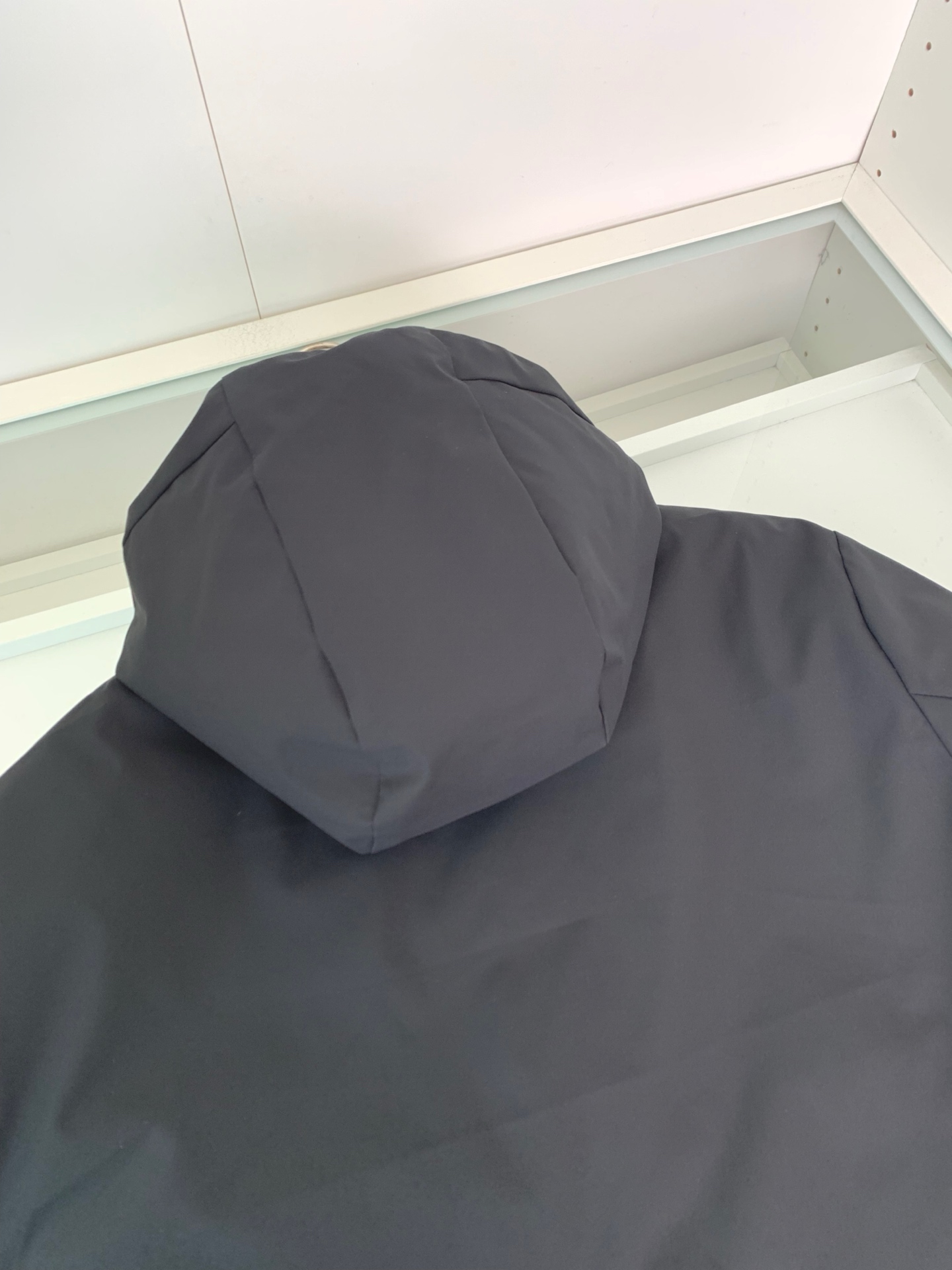 A面三防面料）MON秋冬新款简约纯色休闲双面羽绒服！男士经典双面穿简约大气，采用三防面料，防水，防油污，