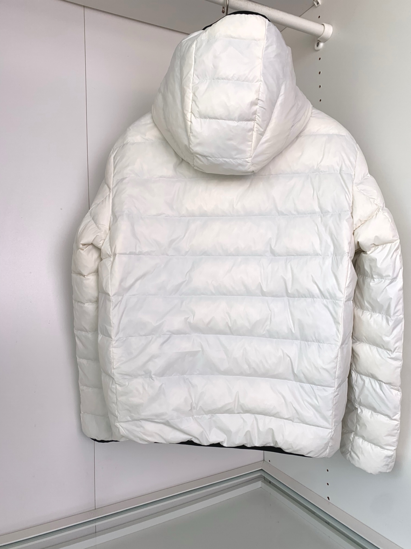 （B面羽绒服）MON秋冬新款简约纯色休闲双面羽绒服！男士经典双面穿简约大气，采用三防面料，防水，防油污，