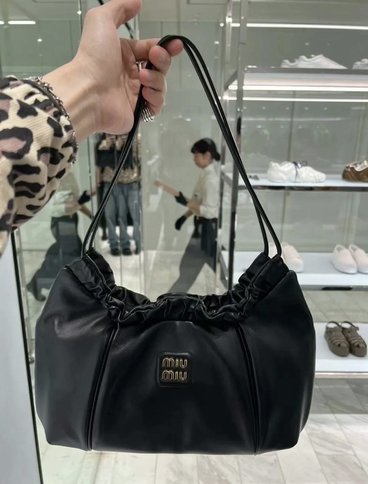 미우미우 가방 68095
