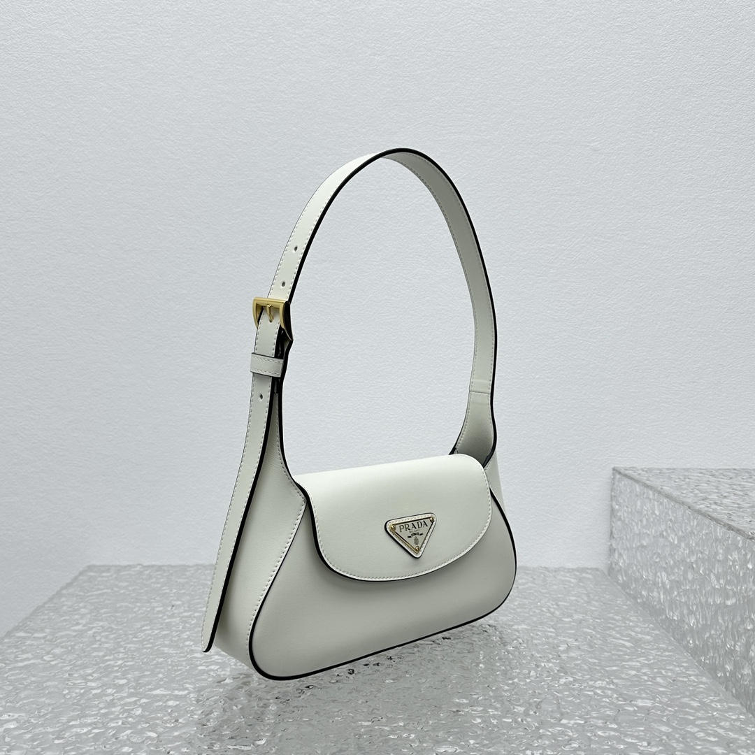 프라다 136586 가방 Prada Bag 썸네일 이미지