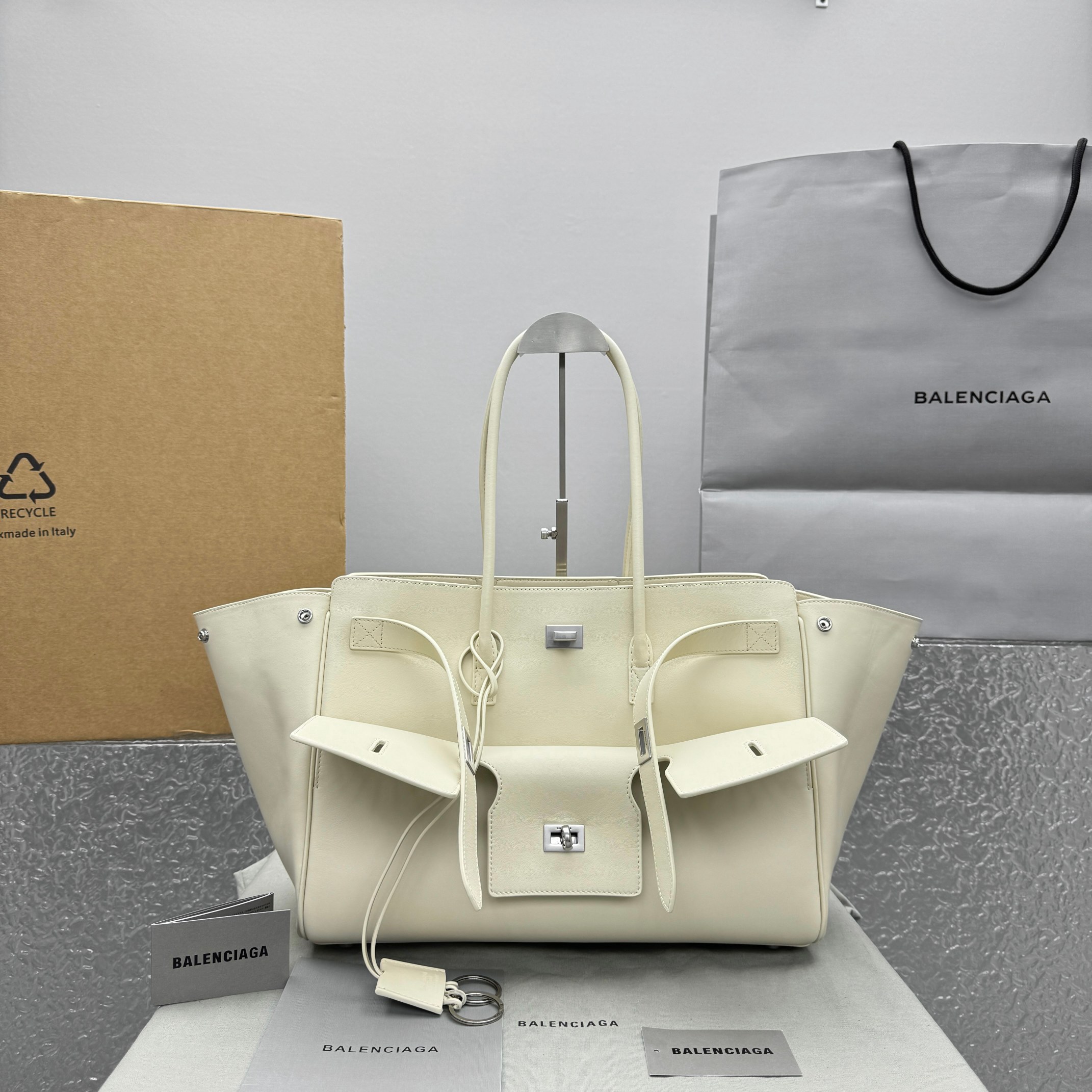 Balenciaga Bags Handbags White Fall/Winter Collection Fashion