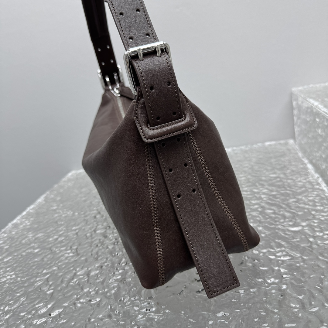 Lemaire Belted Baguette Brown Leather Shoulder Bag - Compact and Elegant 15 i1753867125 7057 14