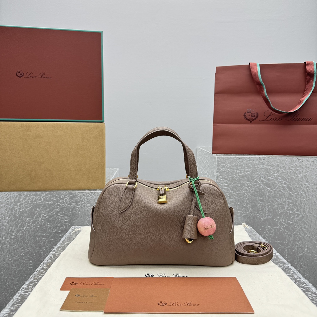 로로피아나 128908 가방 Loro Piana Bag