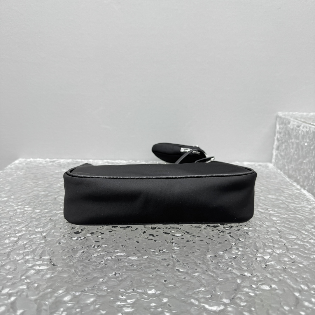 프라다 136630 가방 Prada Bag 썸네일 이미지