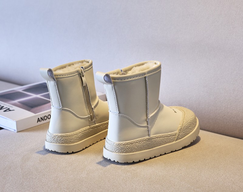 图片[3]-💝BALENCIAGA 雪地靴拉链款童鞋！💘💲 🚗BALENCIAGA冬季新款时尚加绒保暖棉靴最火爆的网红款儿童雪地靴🛵 🔥巴黎世家欧洲站平底男女童百搭个性潮流厚底防滑炸街童鞋丑萌防雨淋棉鞋💥 🍎官网潮牌韩版最新款防滑增高底透气休闲经典款亲子潮鞋轻便大头防踢脚童鞋🎈 🍒颜色： 黑色，白色 尺码：26-37码-选品中心