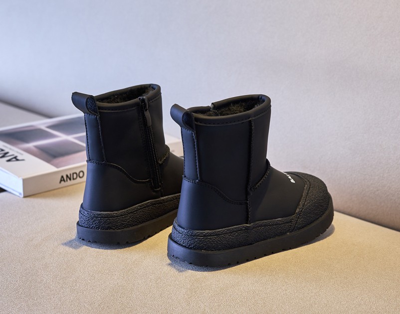 图片[3]-💝BALENCIAGA 雪地靴拉链款童鞋！💘💲 🚗BALENCIAGA冬季新款时尚加绒保暖棉靴最火爆的网红款儿童雪地靴🛵 🔥巴黎世家欧洲站平底男女童百搭个性潮流厚底防滑炸街童鞋丑萌防雨淋棉鞋💥 🍎官网潮牌韩版最新款防滑增高底透气休闲经典款亲子潮鞋轻便大头防踢脚童鞋🎈 🍒颜色： 黑色，白色 尺码：26-37码-选品中心