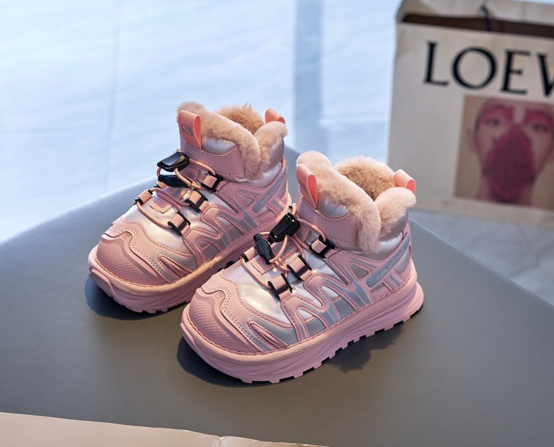 💖萨络蒙XT-Q加绒卡扣雪地靴！💘💲 🚗纯原萨络蒙 XT-Q 加绒卡扣保暖防水儿童休闲越野机能运动跑步鞋雪地靴🛵 💥SALOMON欧洲站厚底老爹鞋户外徒步鞋男女童百搭跑步鞋加棉雪地鞋童鞋💖 💘官网潮牌韩版最新款防滑耐磨加厚底透气休闲经典冬季潮鞋一脚蹬短靴棉靴🍎 🍒颜色： 黑，粉，灰 尺码：26-37码-选品中心