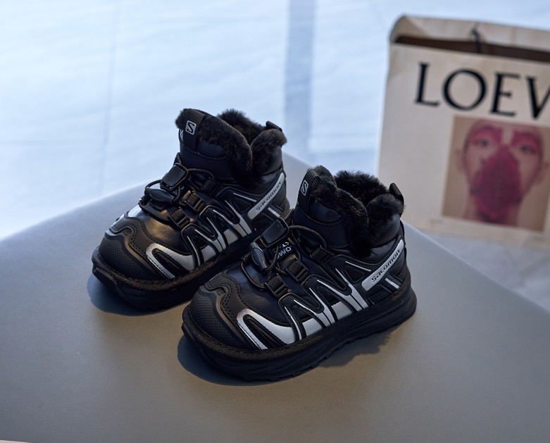 💖萨络蒙XT-Q加绒卡扣雪地靴！💘💲 🚗纯原萨络蒙 XT-Q 加绒卡扣保暖防水儿童休闲越野机能运动跑步鞋雪地靴🛵 💥SALOMON欧洲站厚底老爹鞋户外徒步鞋男女童百搭跑步鞋加棉雪地鞋童鞋💖 💘官网潮牌韩版最新款防滑耐磨加厚底透气休闲经典冬季潮鞋一脚蹬短靴棉靴🍎 🍒颜色： 黑，粉，灰 尺码：26-37码-选品中心