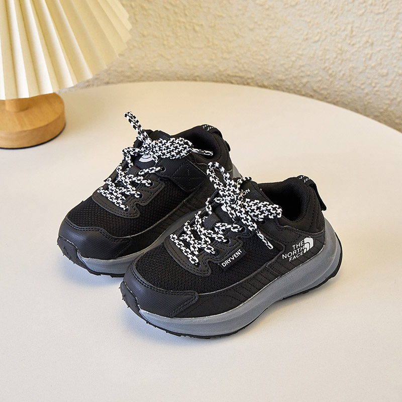 P304 Fastpack Sportsboy Shoes: Imported Materials for Children’s Leisure and Comfort - 图片 3
