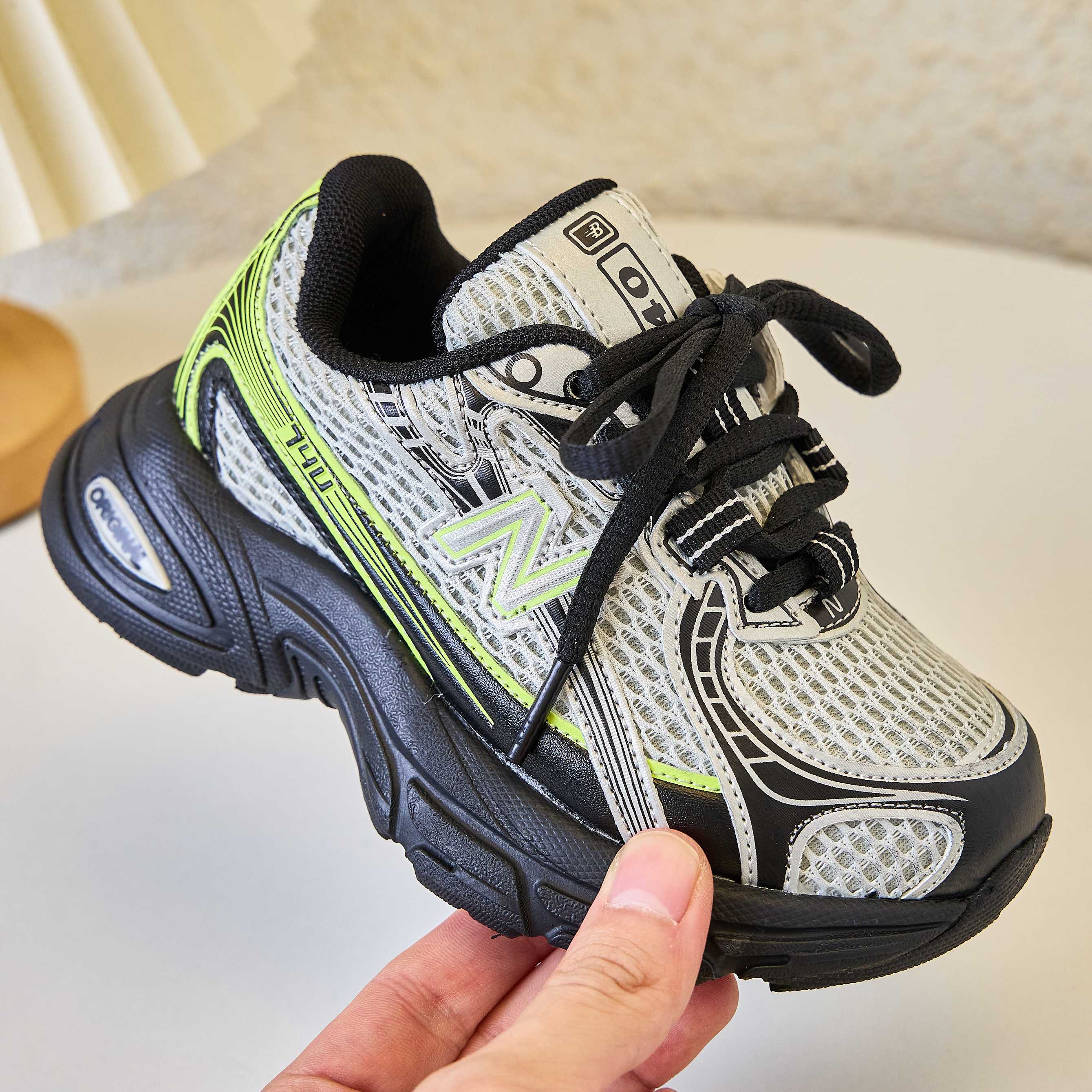 NB740做旧款童鞋26-37 🚗NEWBALANCE最火爆的网红款740内侧魔术贴做旧款 🍎轻便厚底老爹鞋男女童百搭跑步鞋户童鞋💖-选品中心